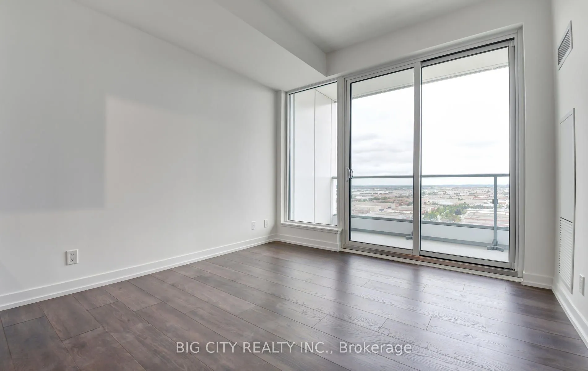 898 Portage Parkway, #1911