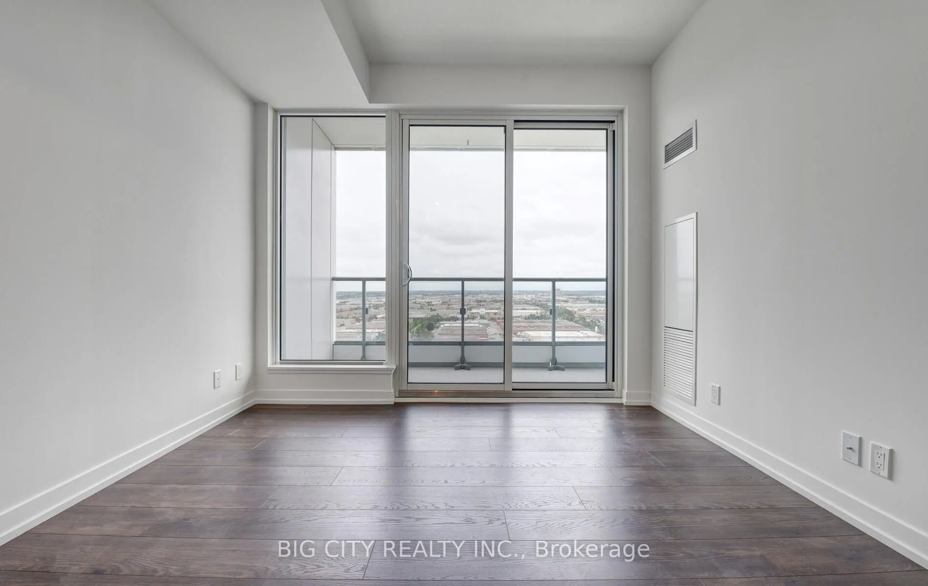 898 Portage Parkway, #1911