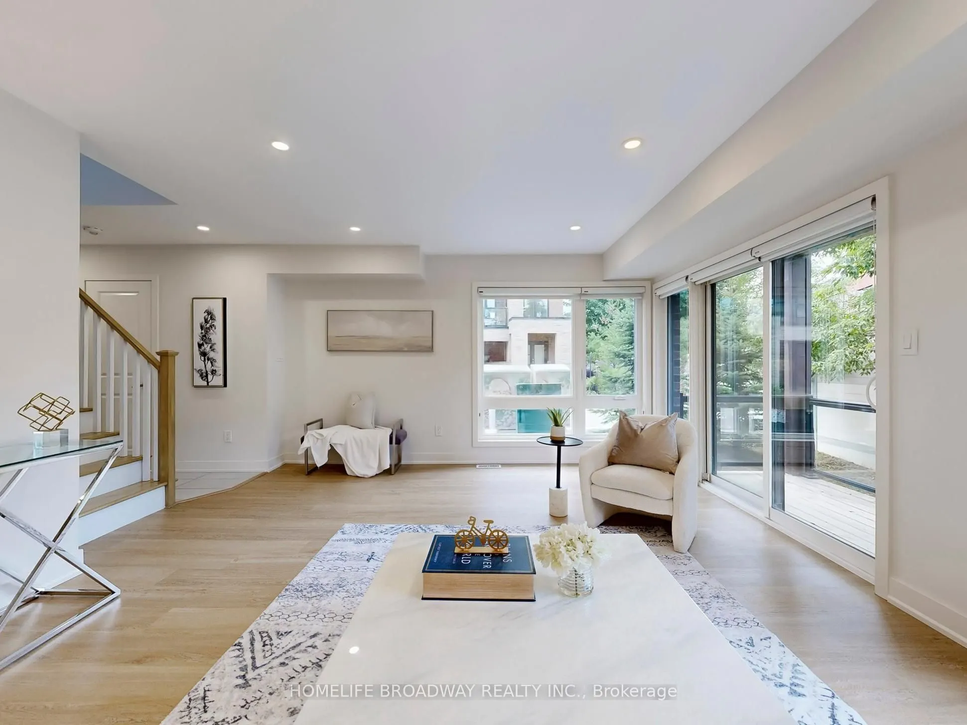 166 Pageant Avenue