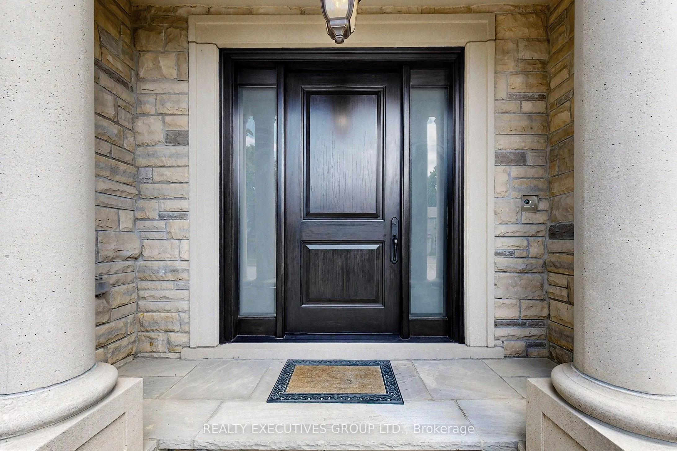 169 Bay Thorn Drive