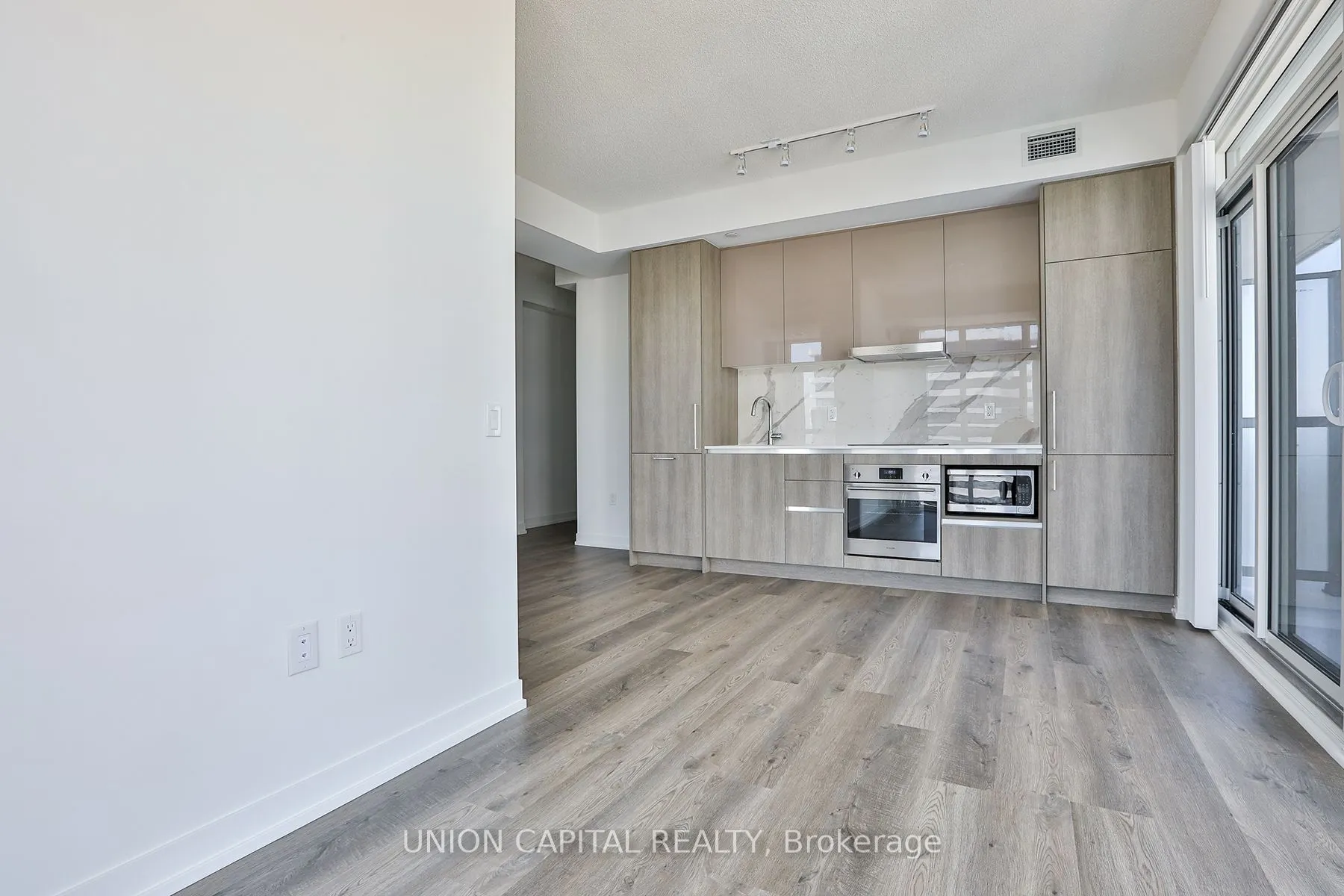 195 Commerce Street, #4615