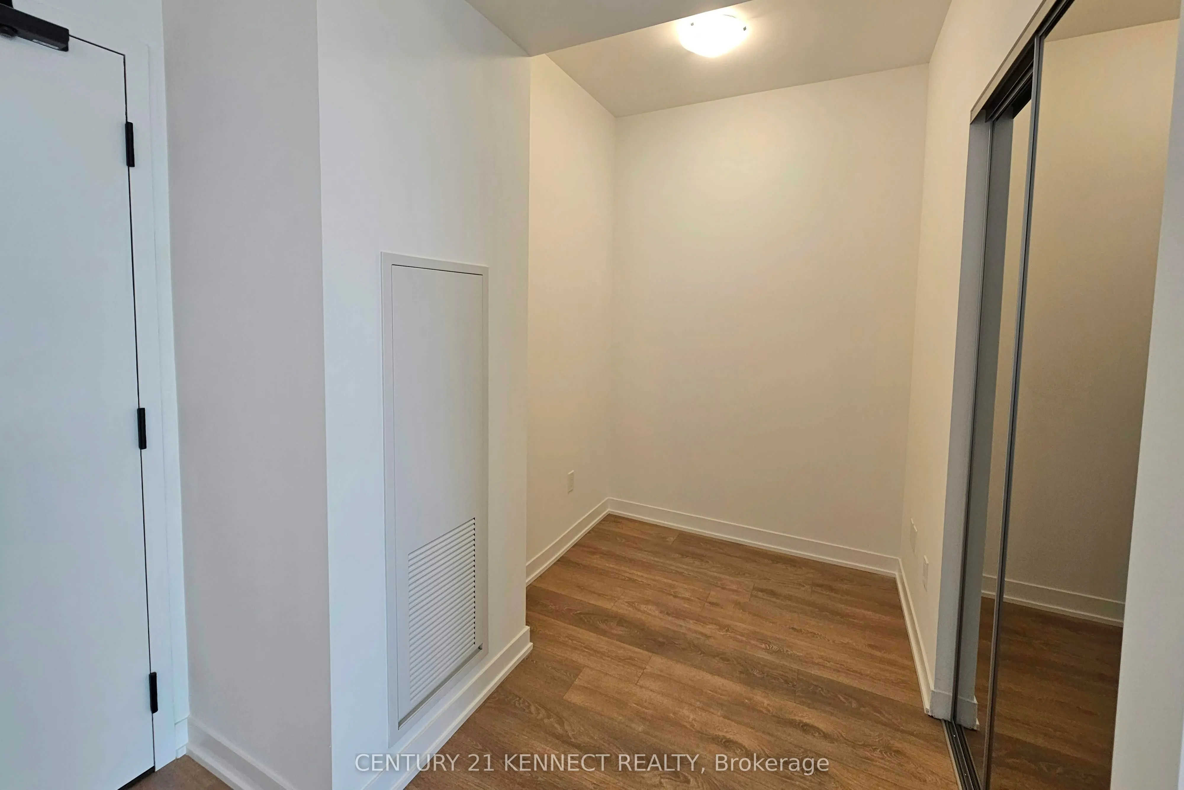 498 Caldari Road, #1425