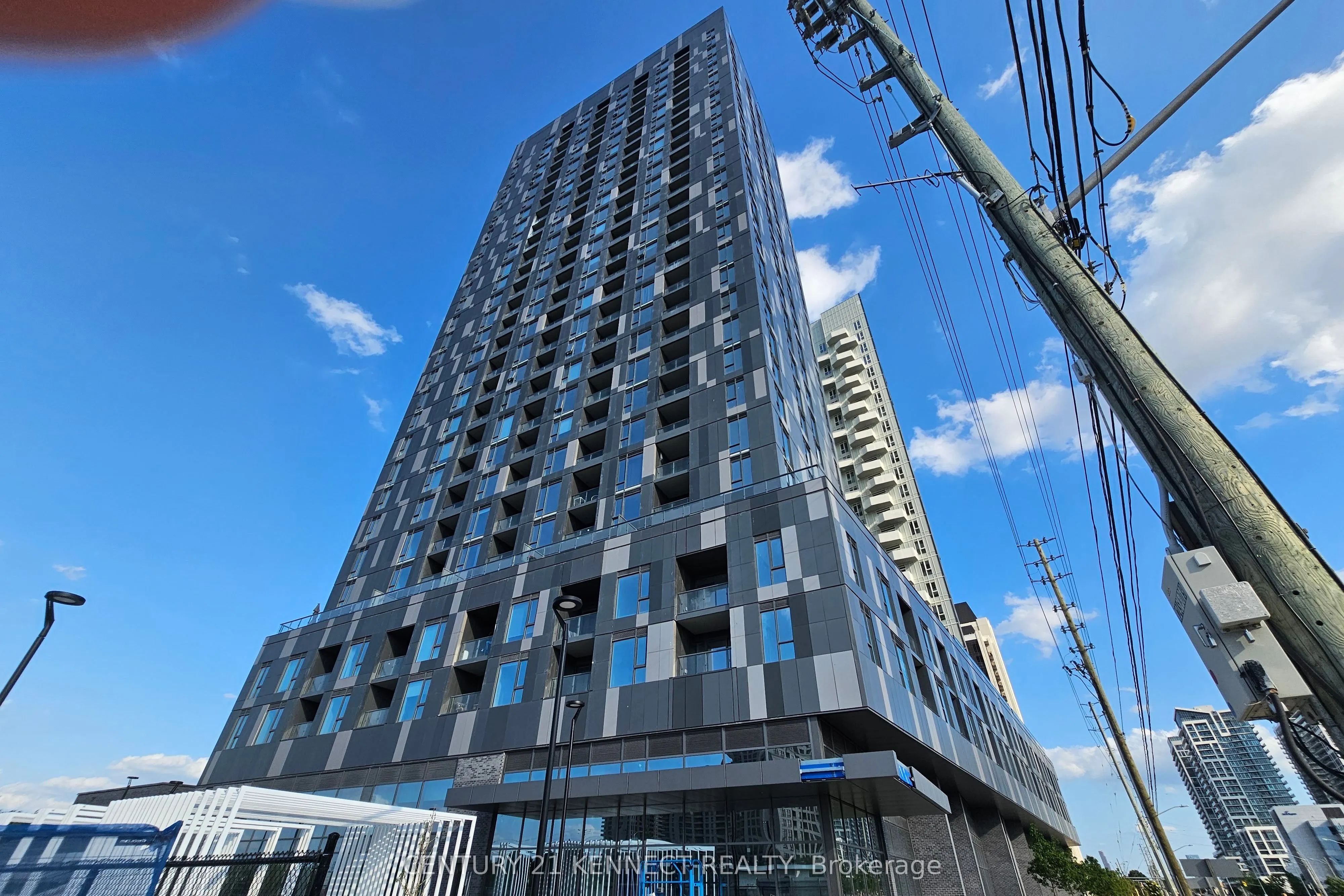 498 Caldari Road, #1425