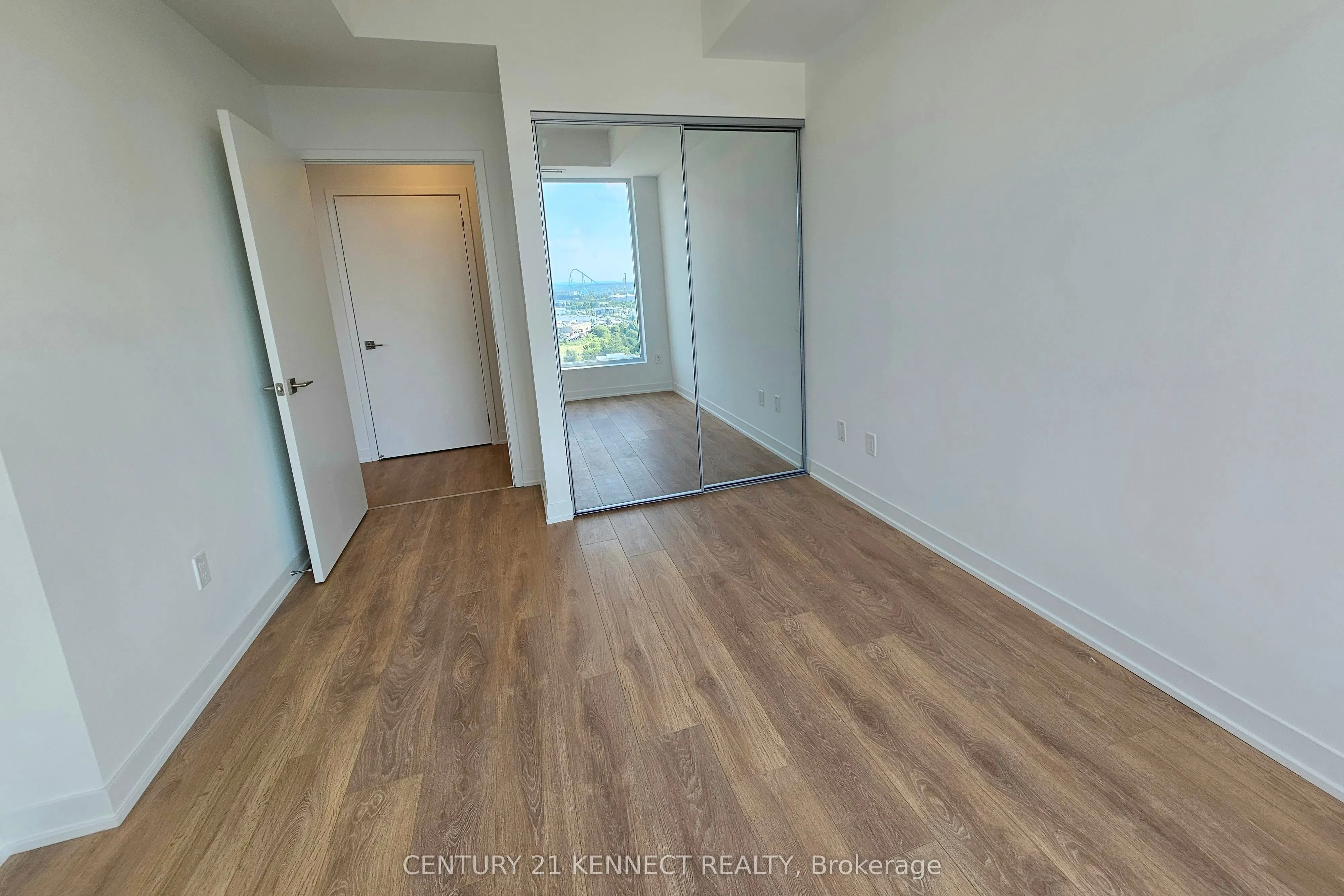 498 Caldari Road, #1425