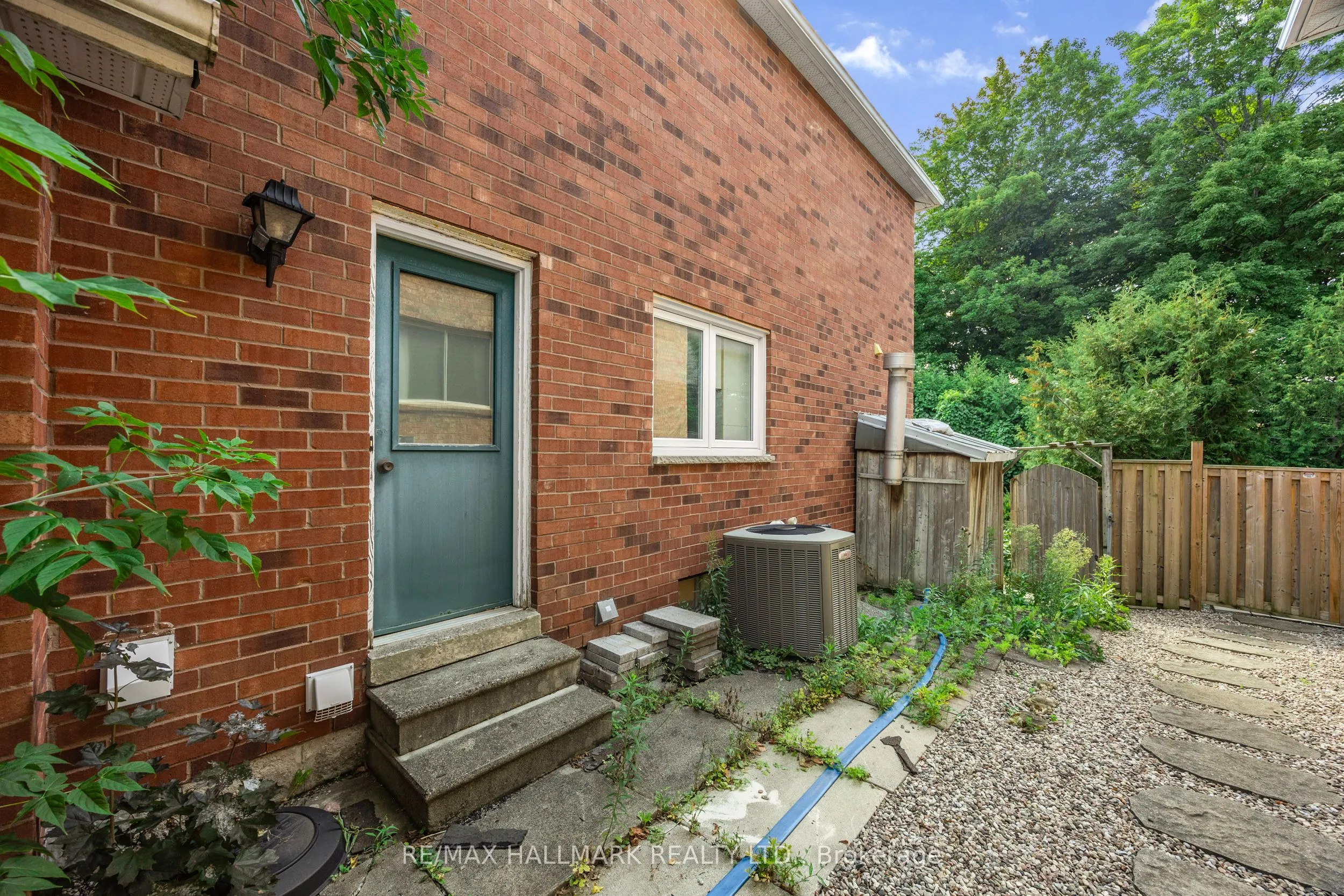 133 Heathwood Heights Drive