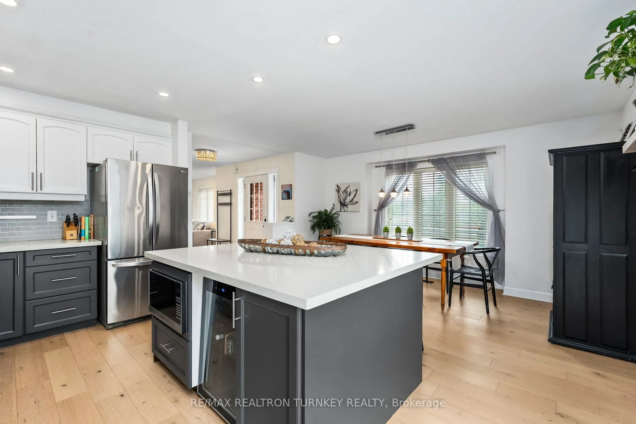 84 Admiral Crescent