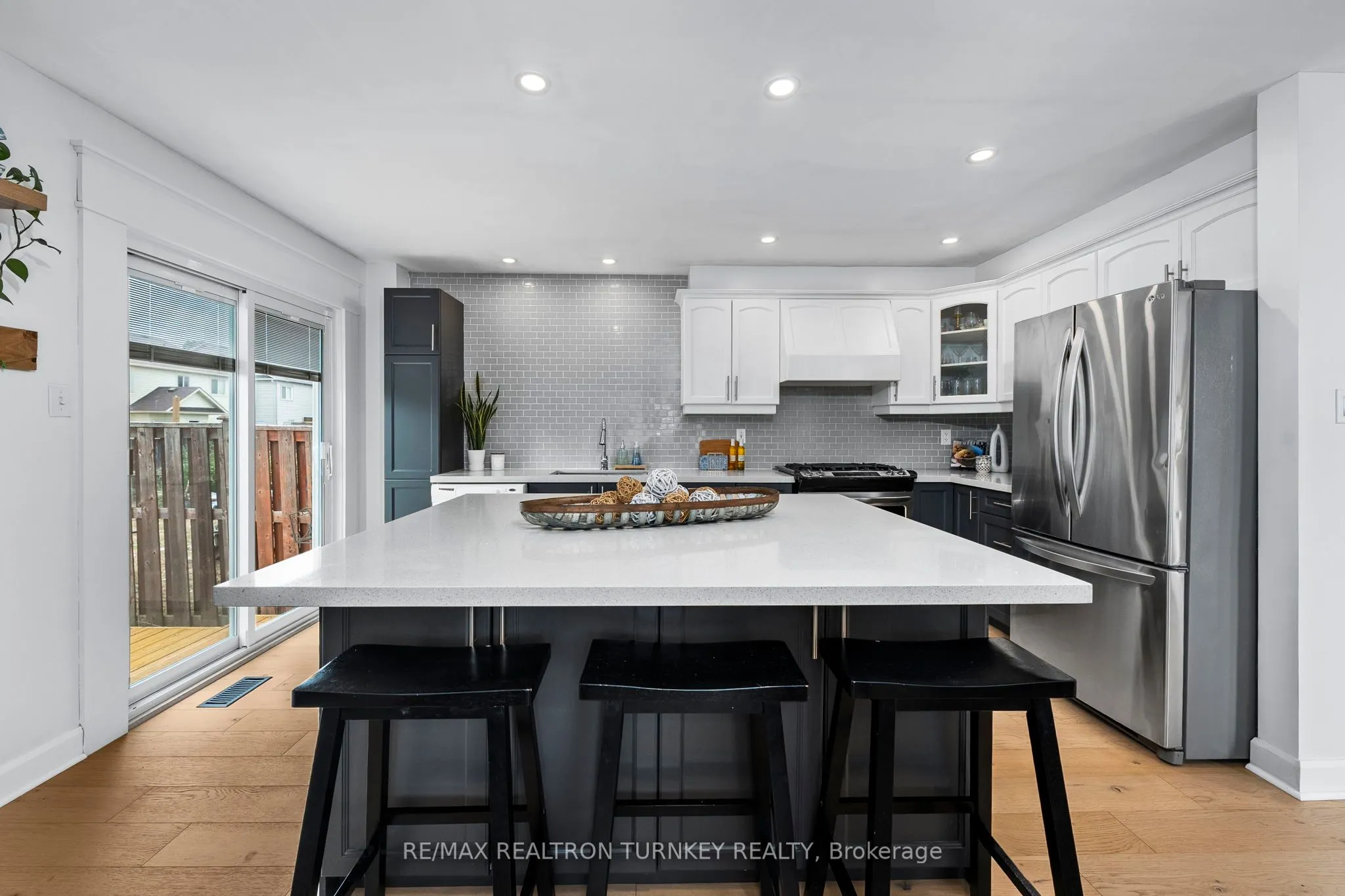 84 Admiral Crescent