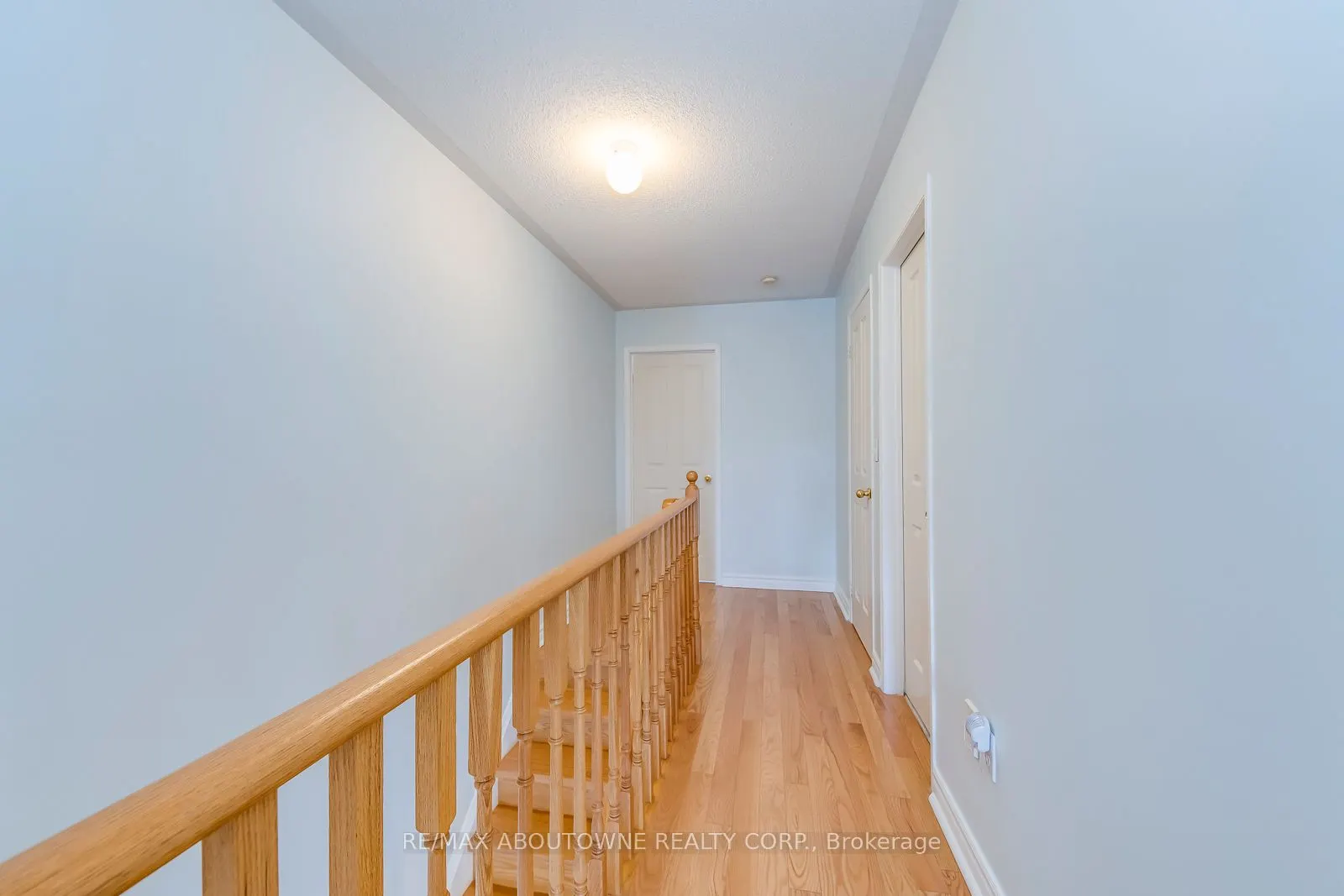 83 Bur Oak Avenue