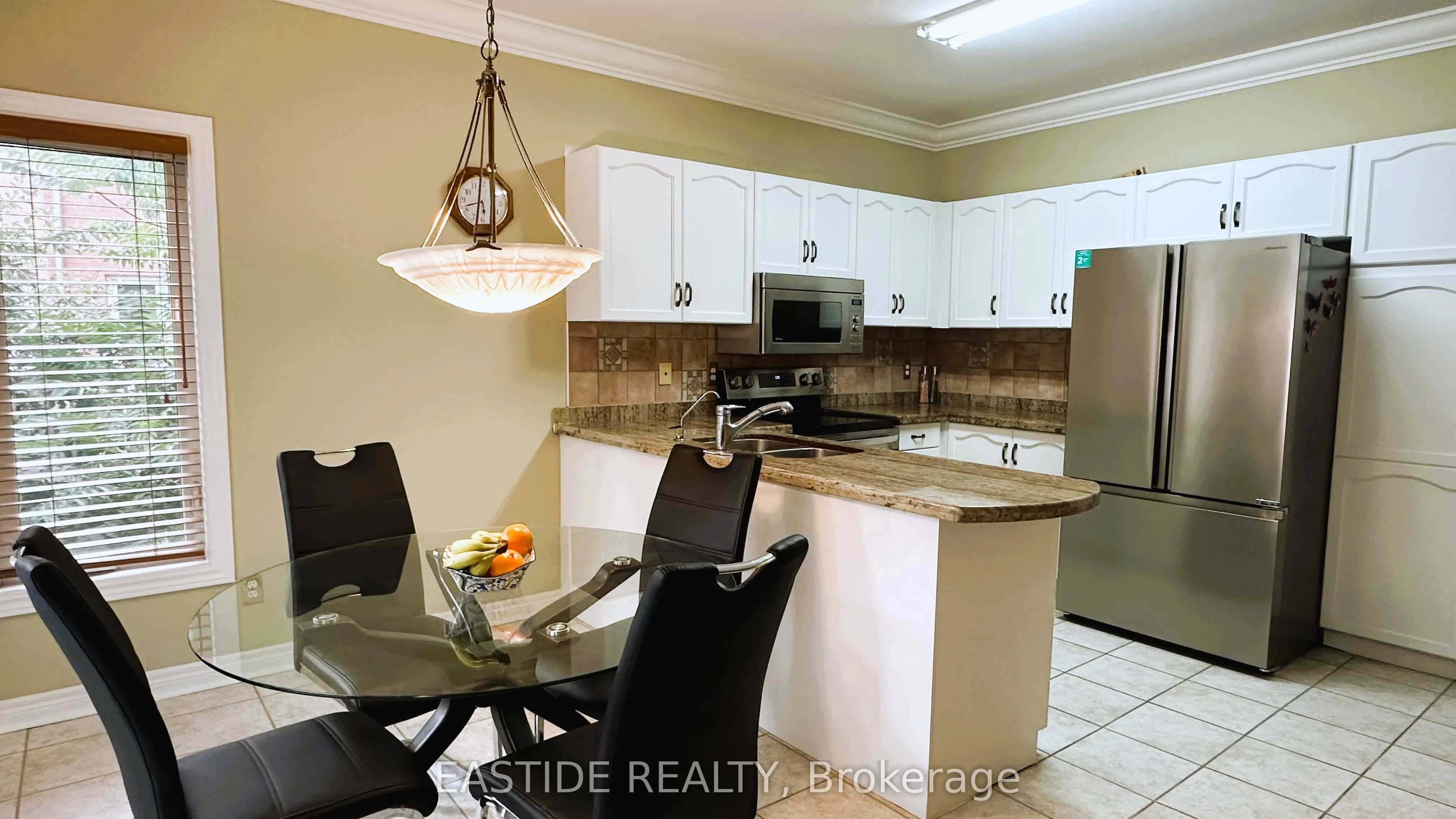 570 Roeder Court