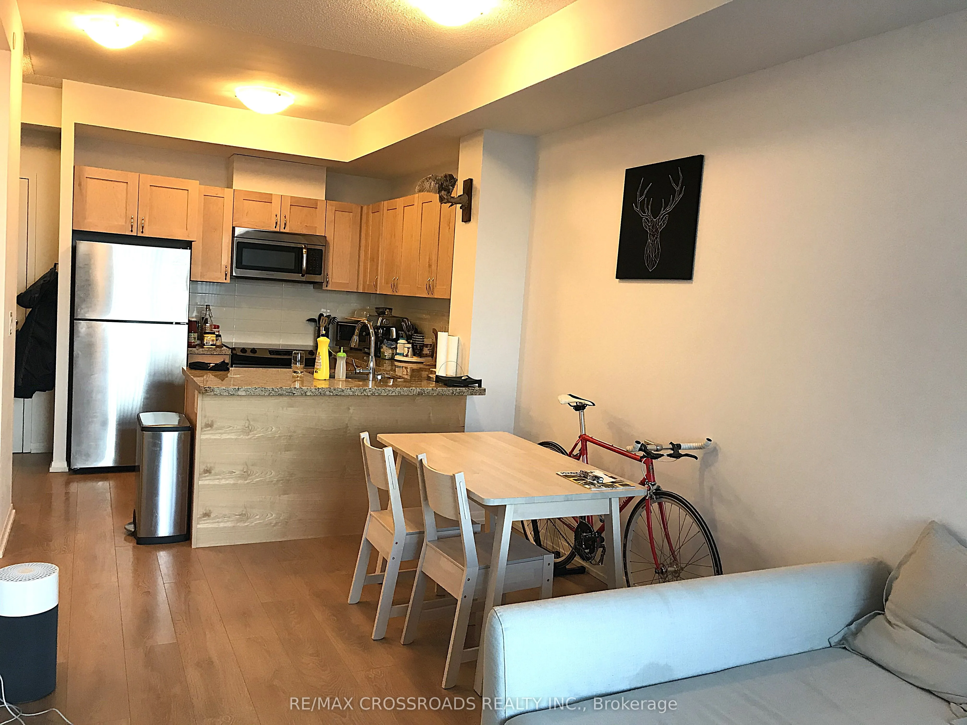 540 Bur Oak Avenue, #636