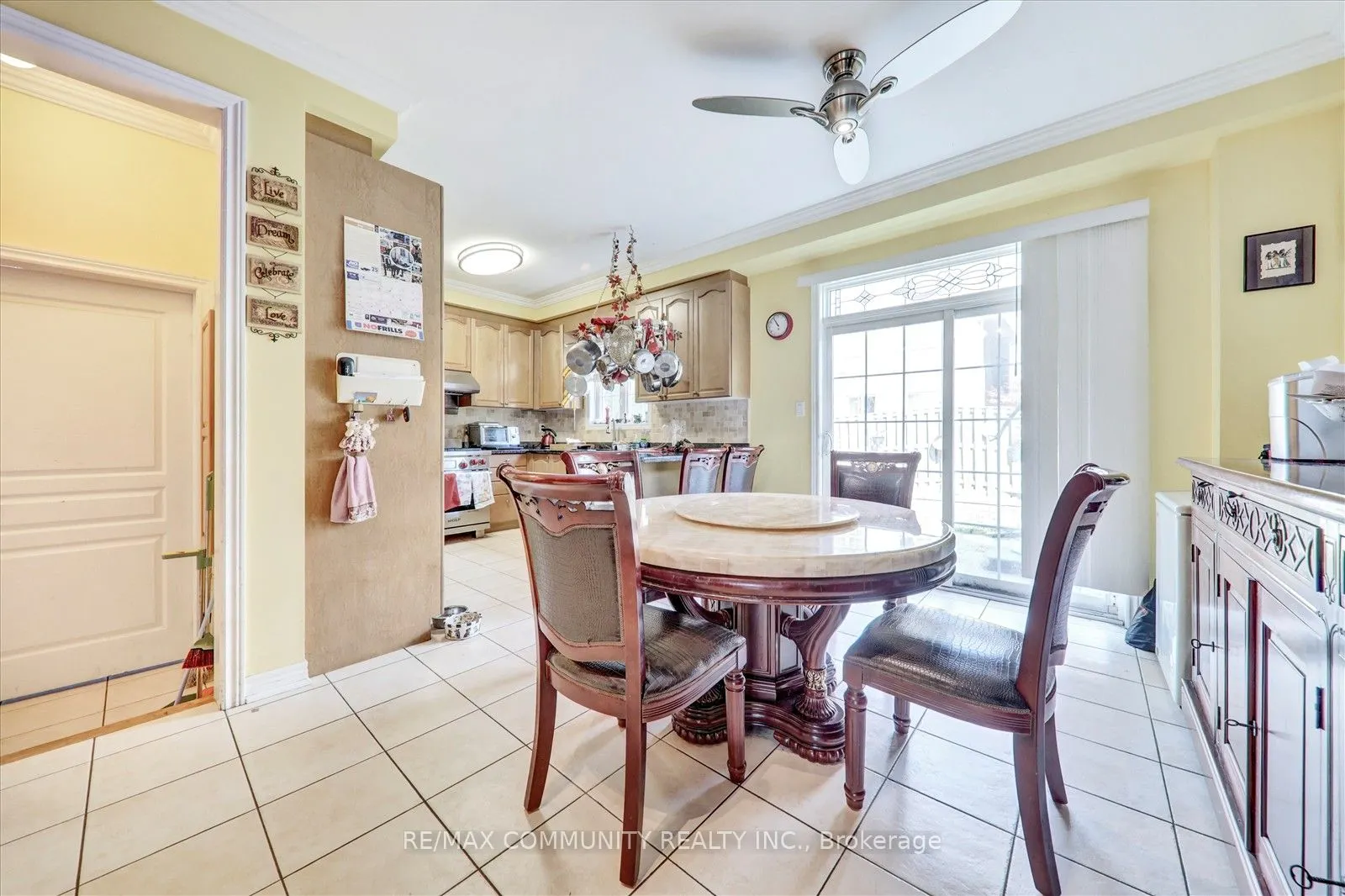 37 Condarcuri Crescent