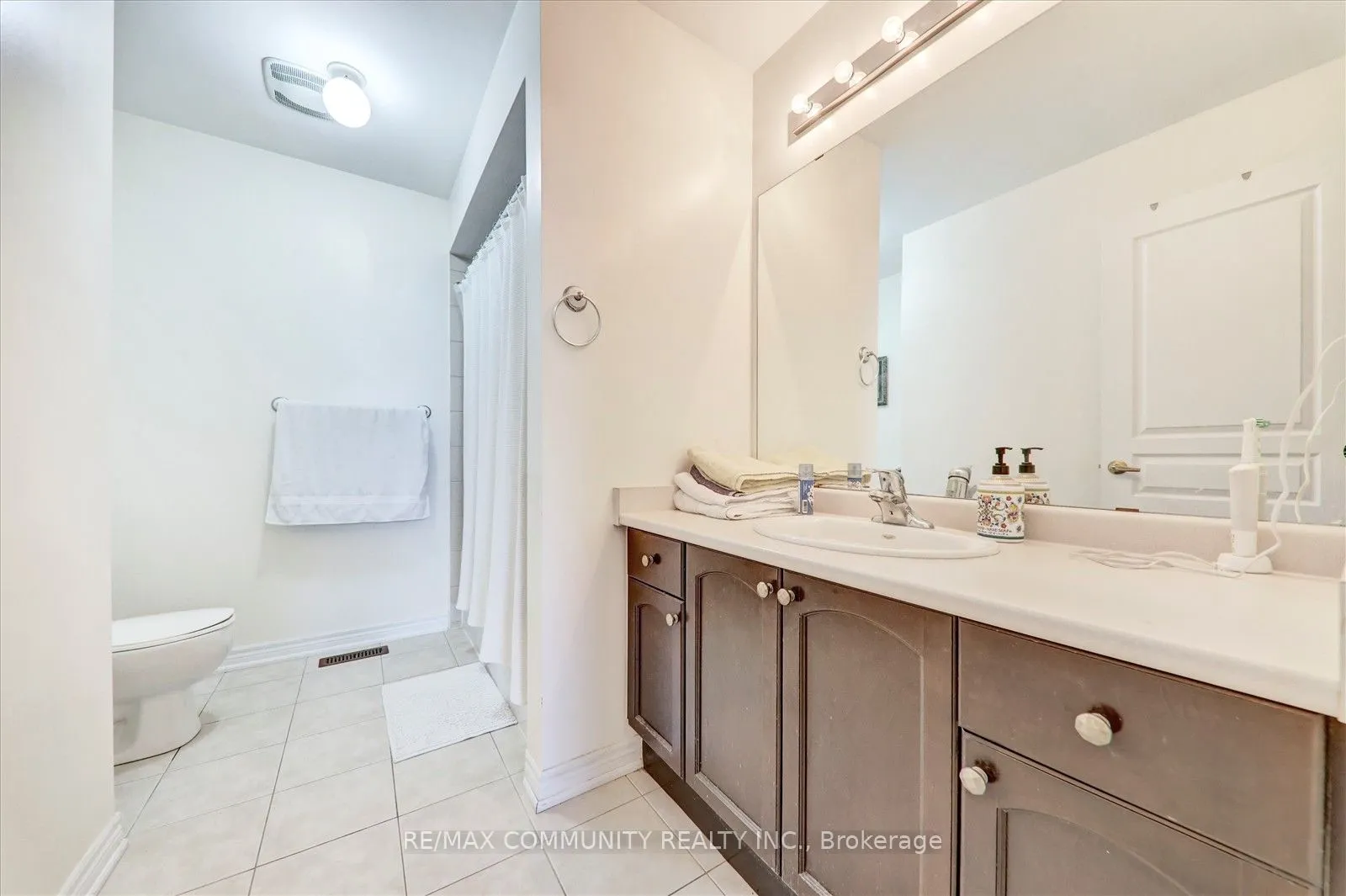 37 Condarcuri Crescent
