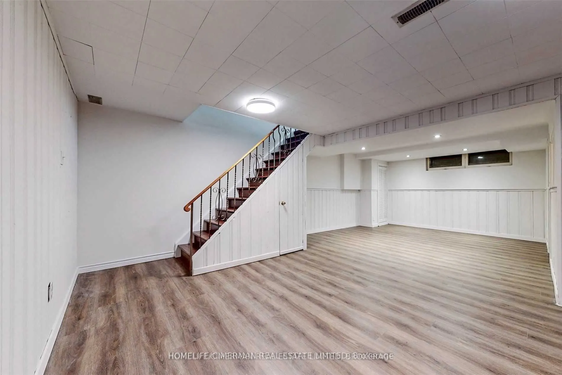215 Grandview Avenue