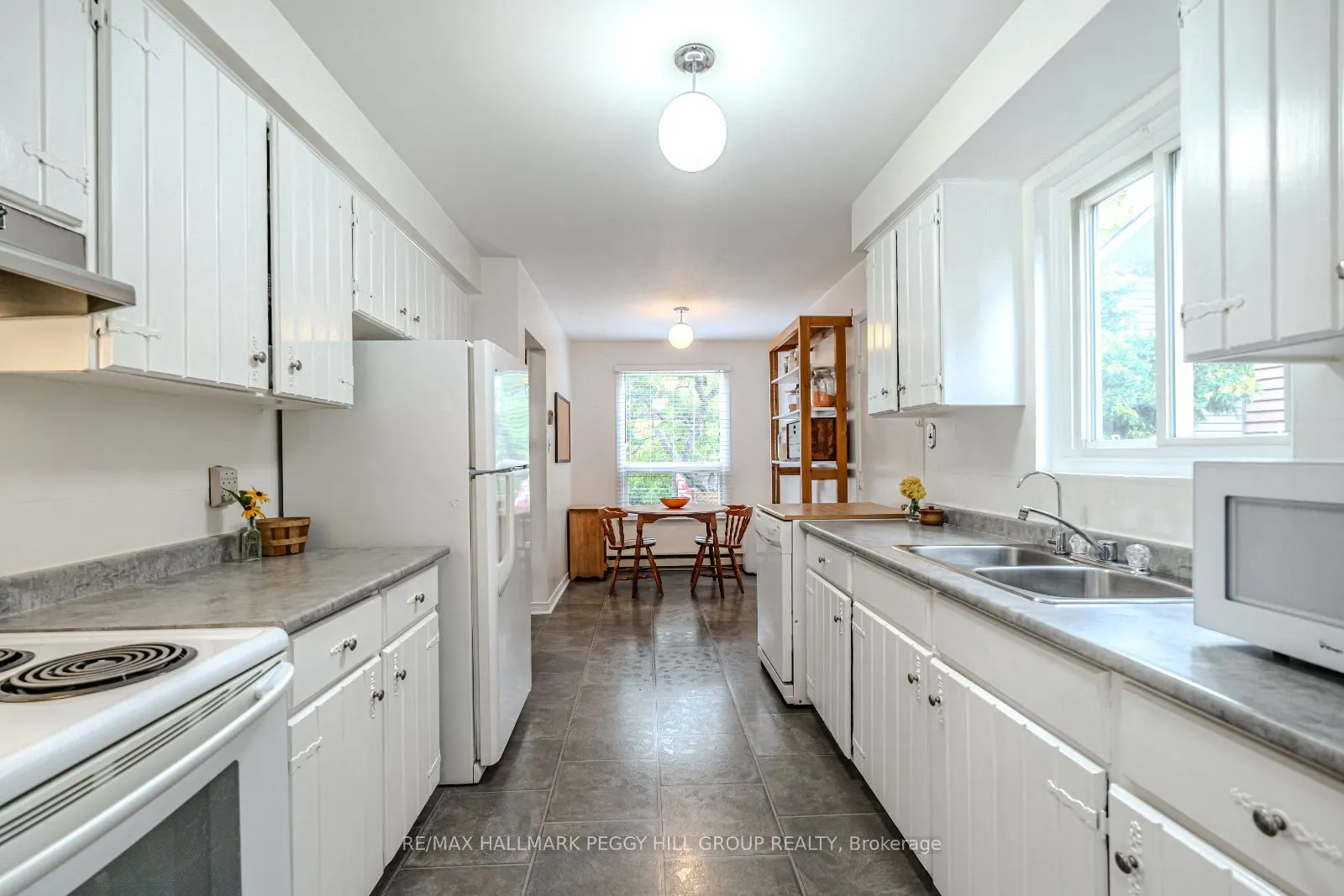 403 Maplegrove Avenue