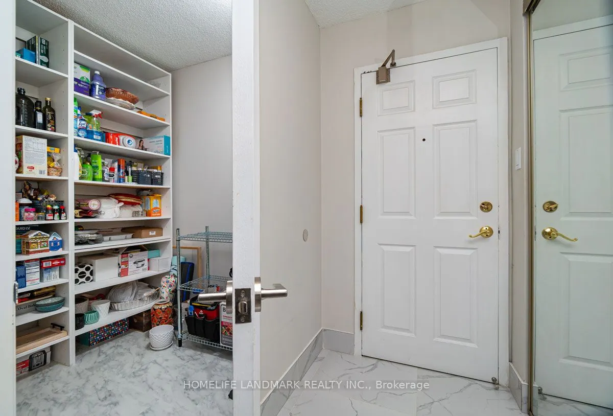 175 Cedar Avenue, #712