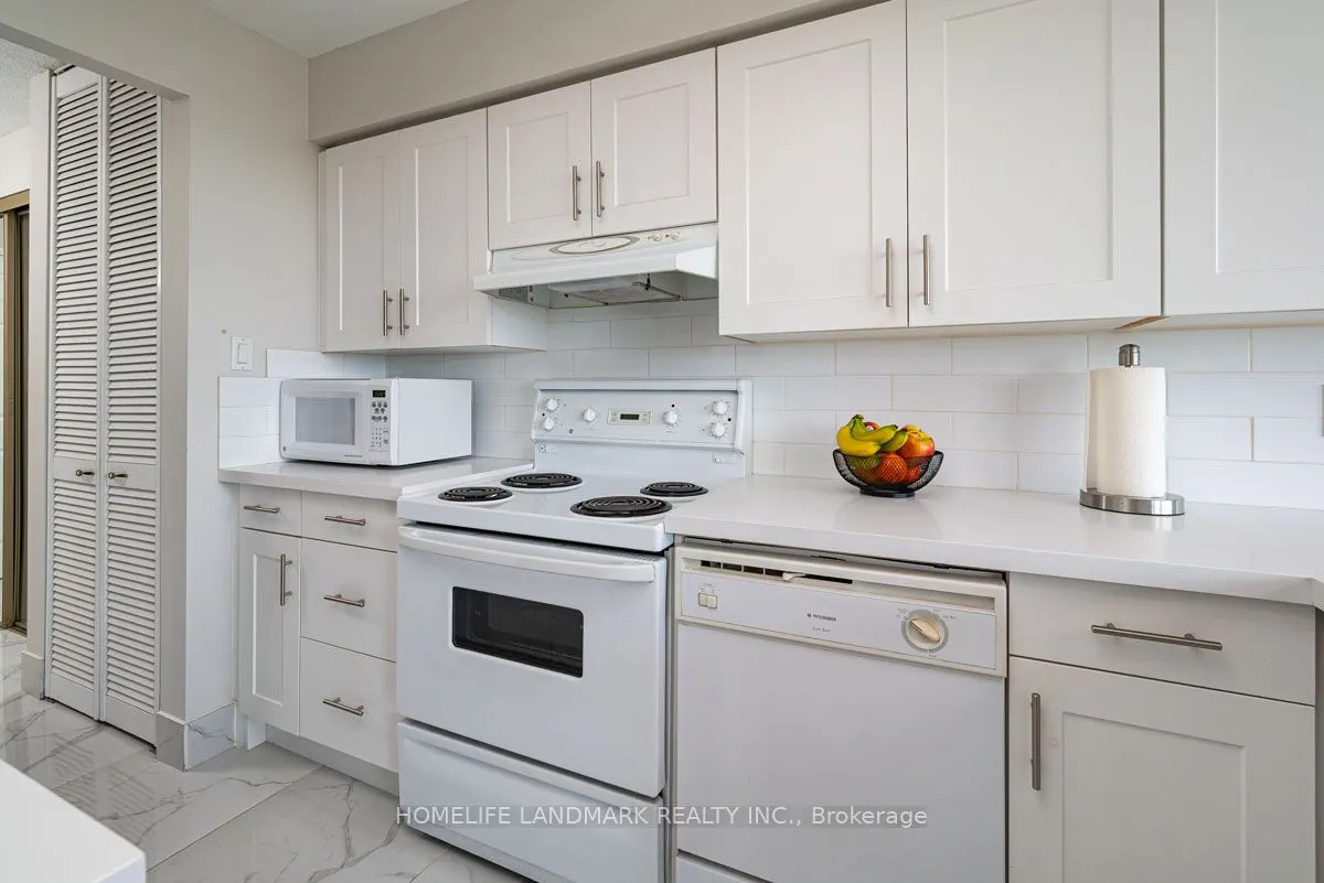 175 Cedar Avenue, #712