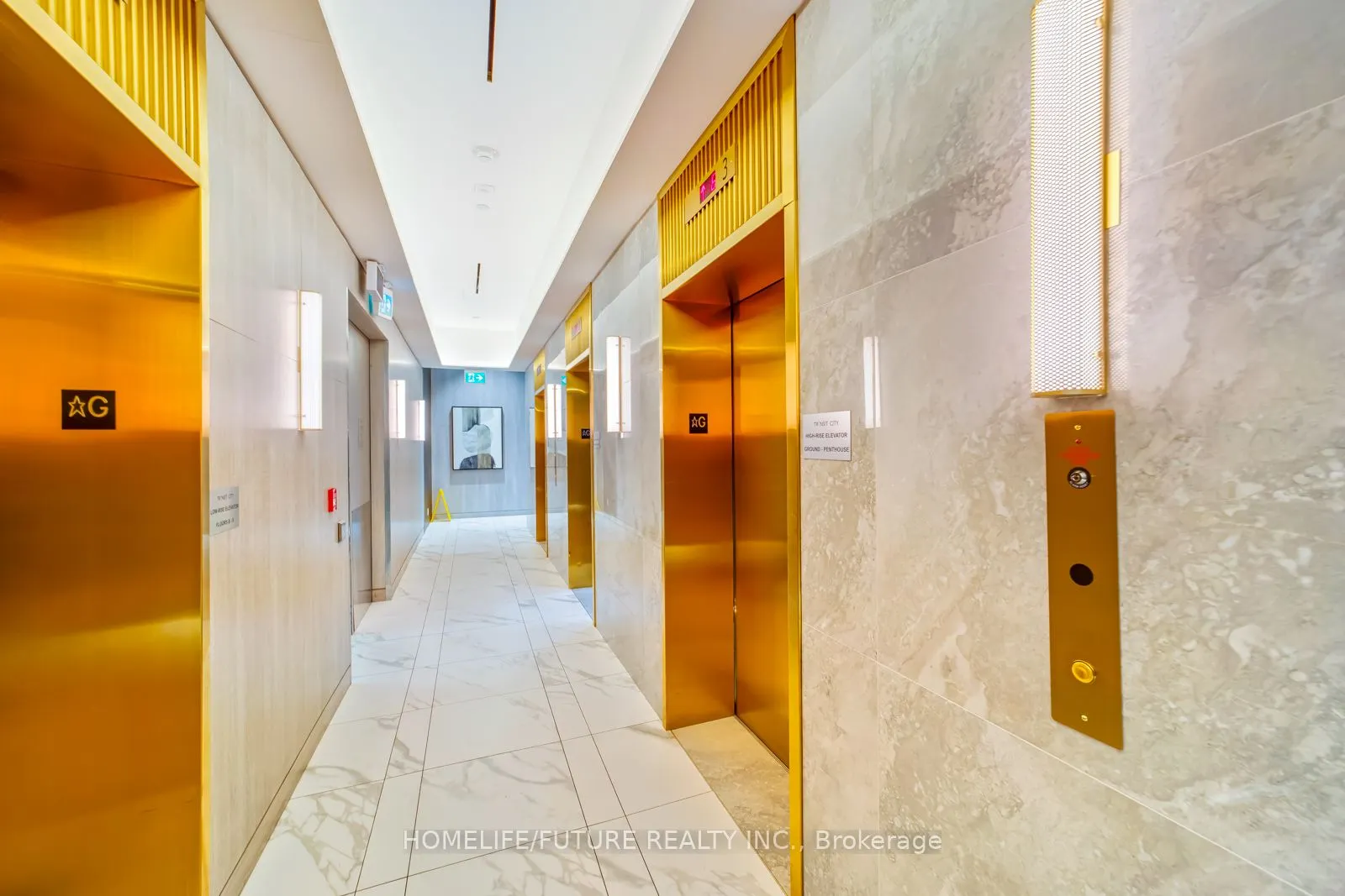 898 Portage Parkway, #1106