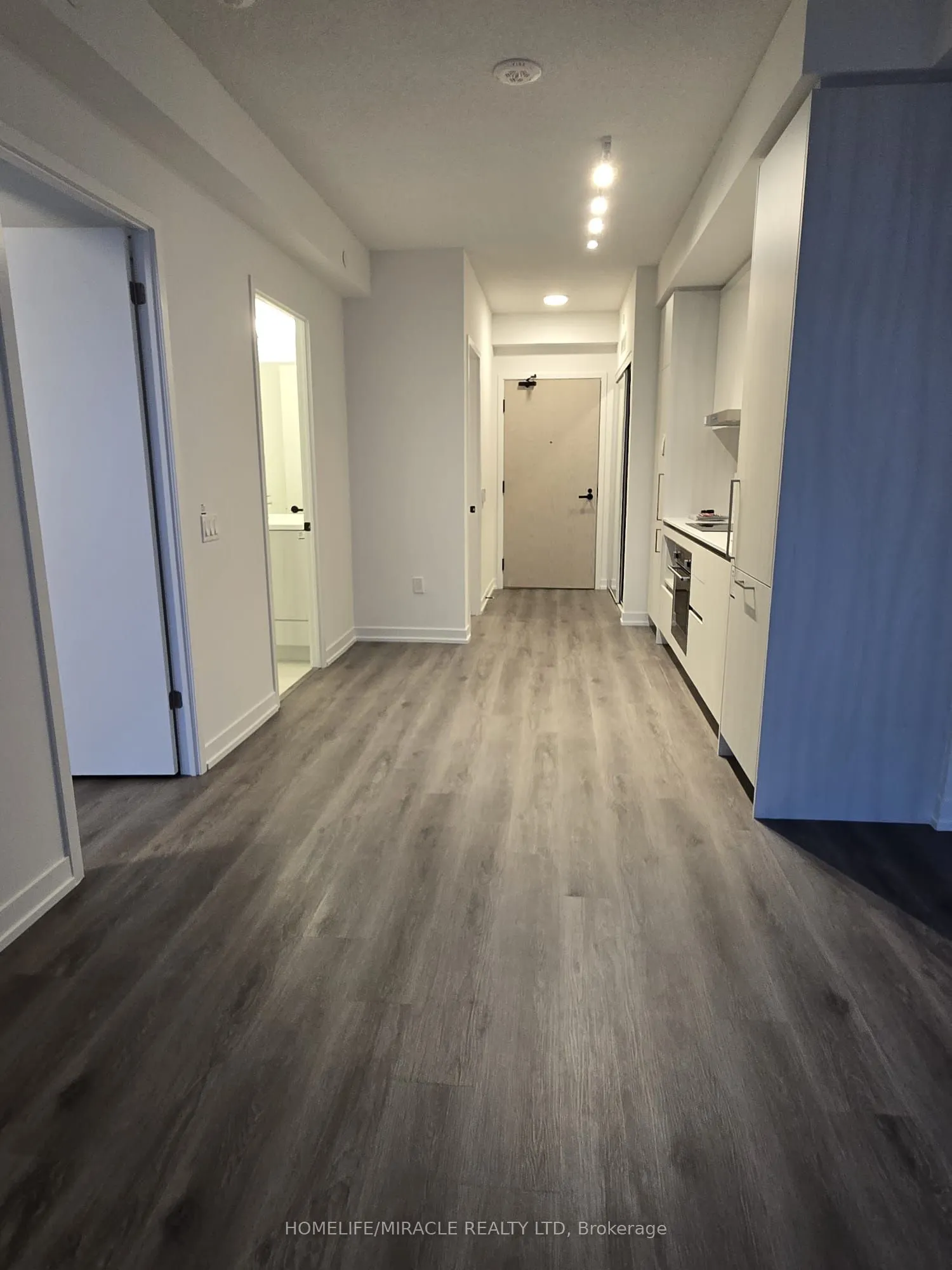 225 Commerce Street, #5205