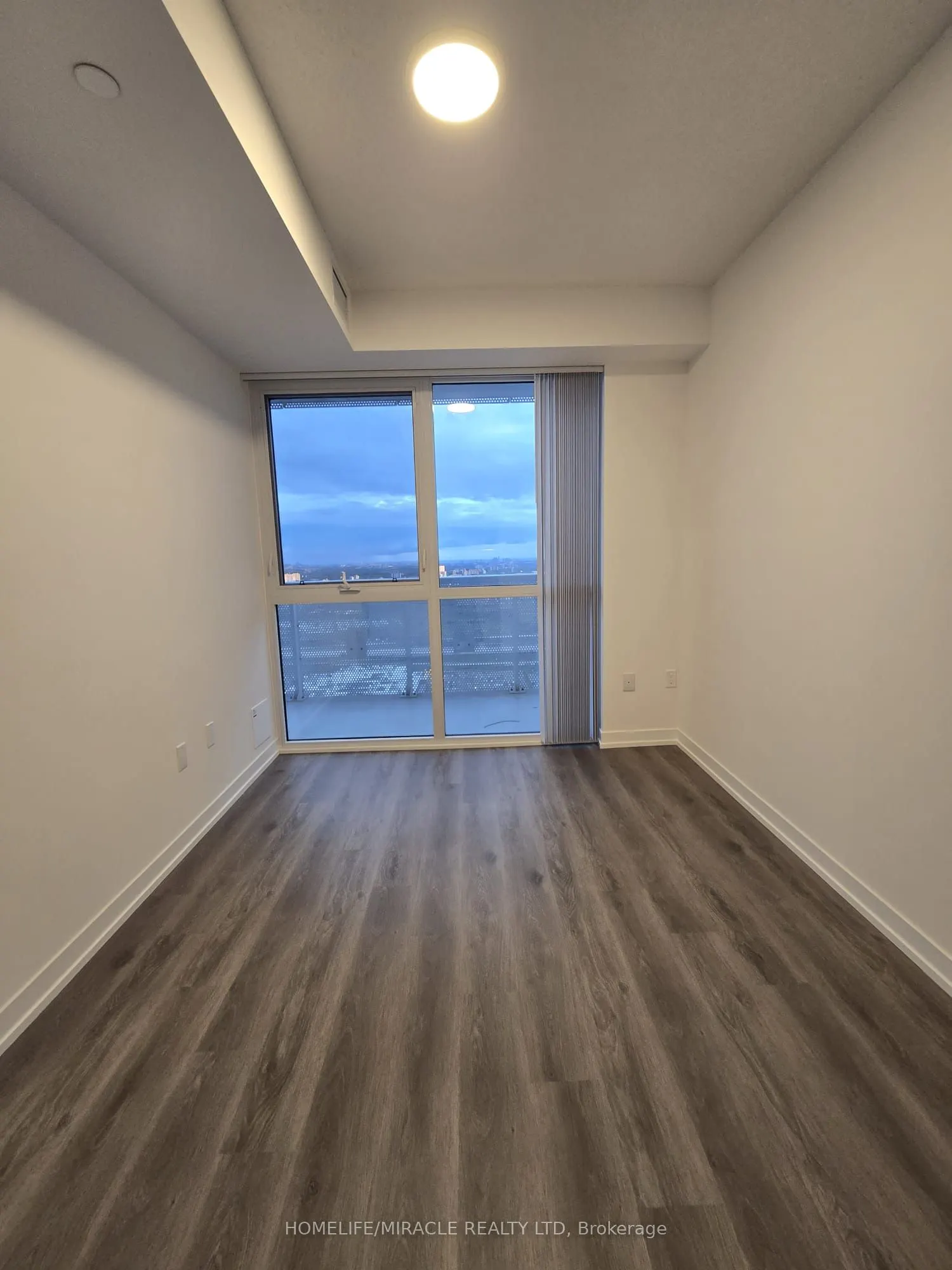 225 Commerce Street, #5205
