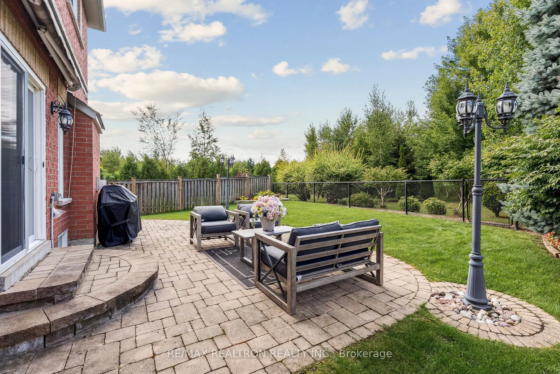 114 Barnwood Drive