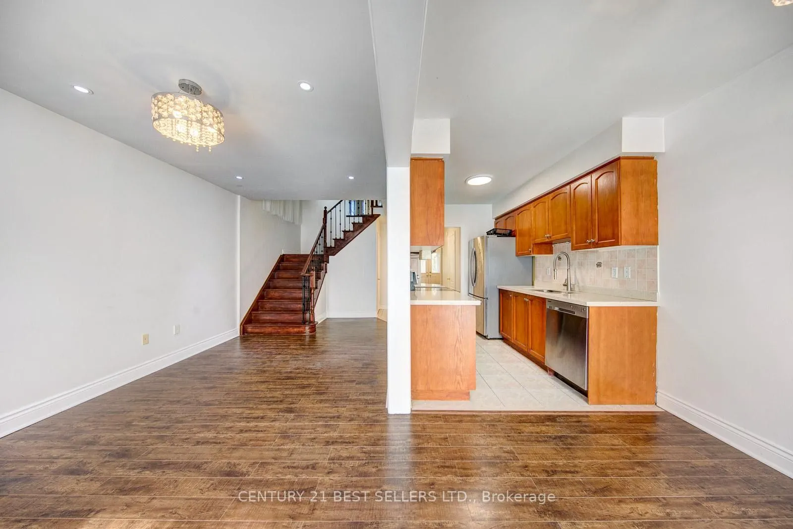 189 Warwick Crescent