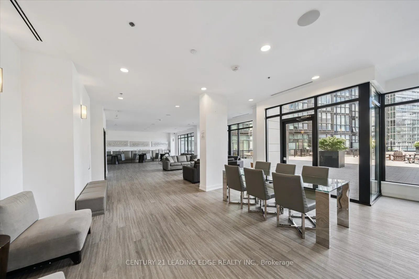 2910 Highway 7 Road W, #301