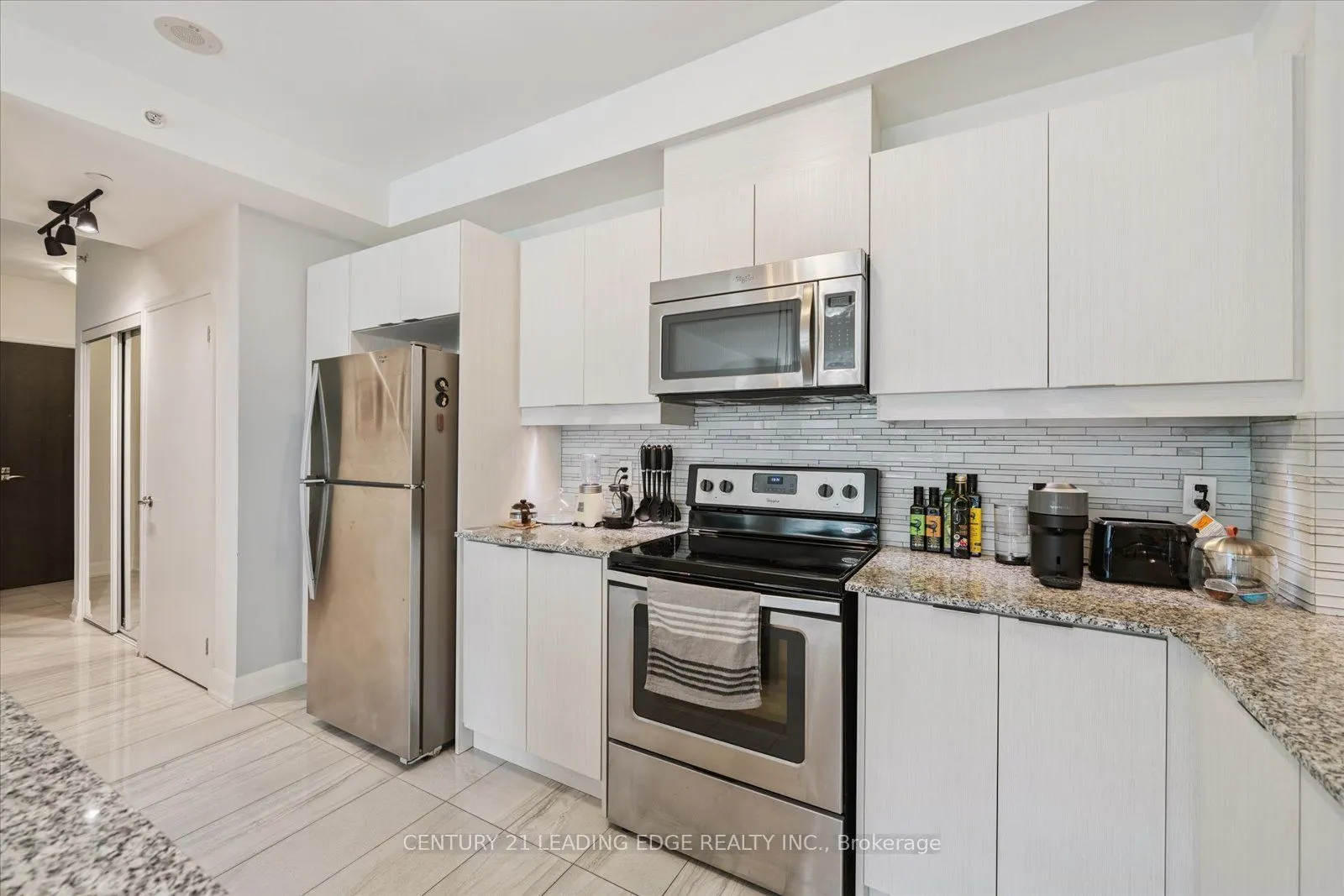 2910 Highway 7 Road W, #301