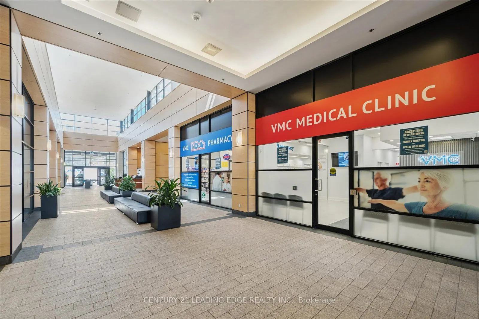 2910 Highway 7 Road W, #301
