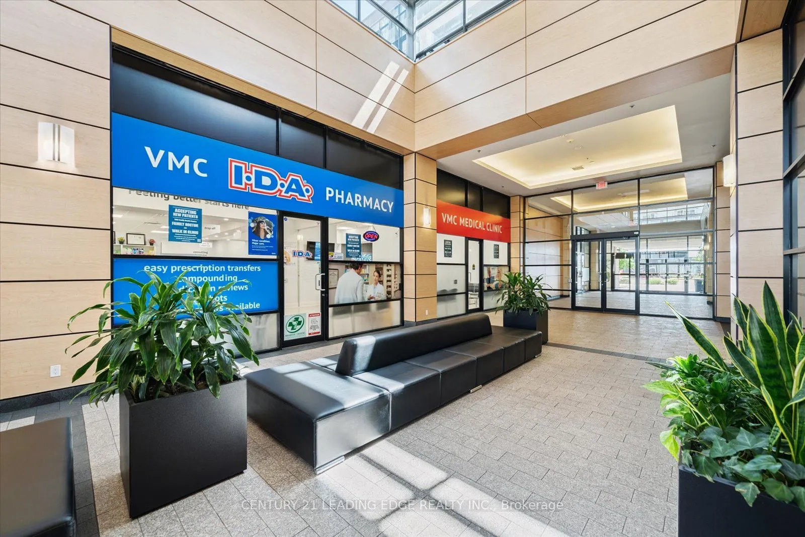 2910 Highway 7 Road W, #301