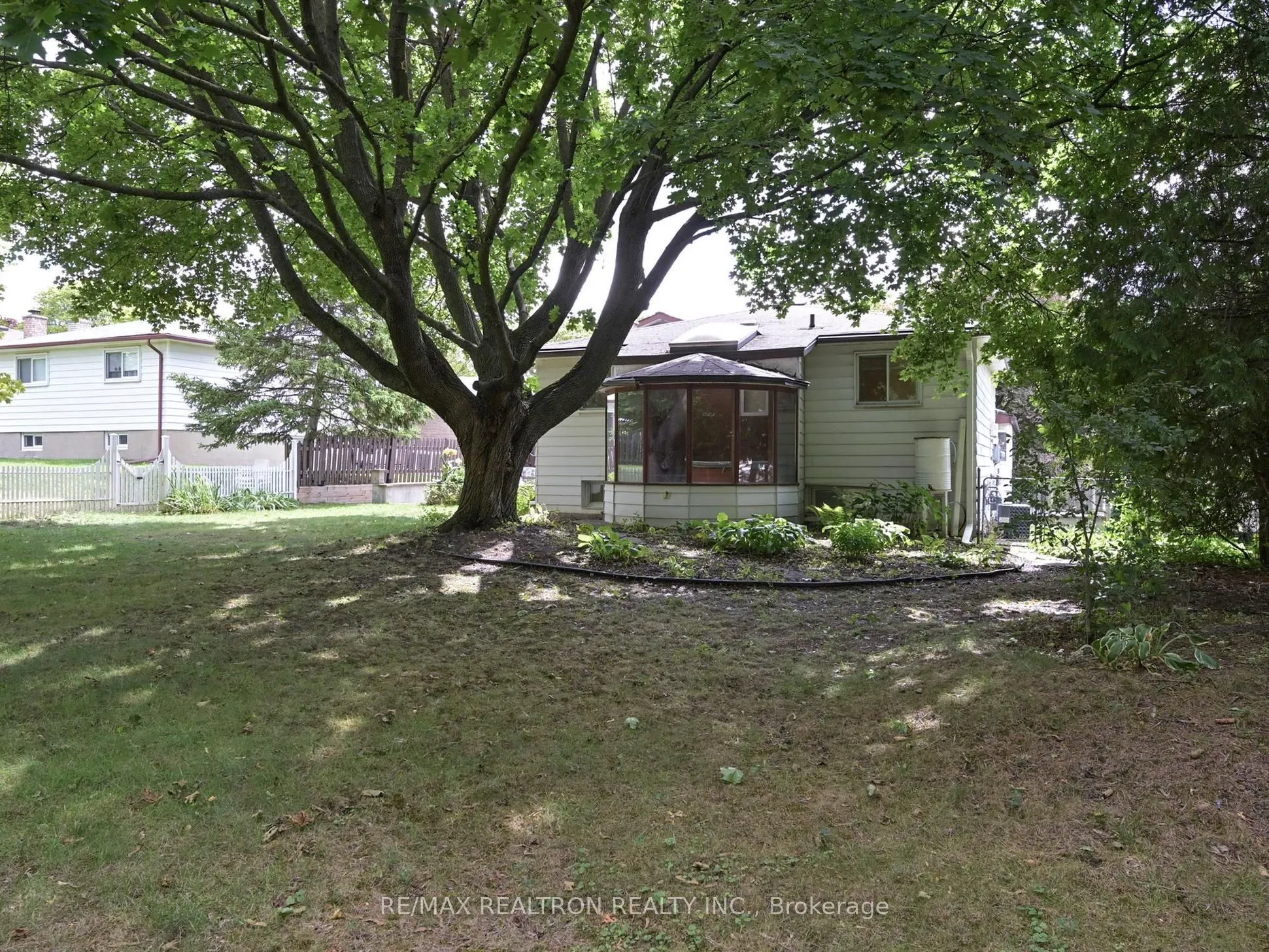 24 Castle Harbour Lane