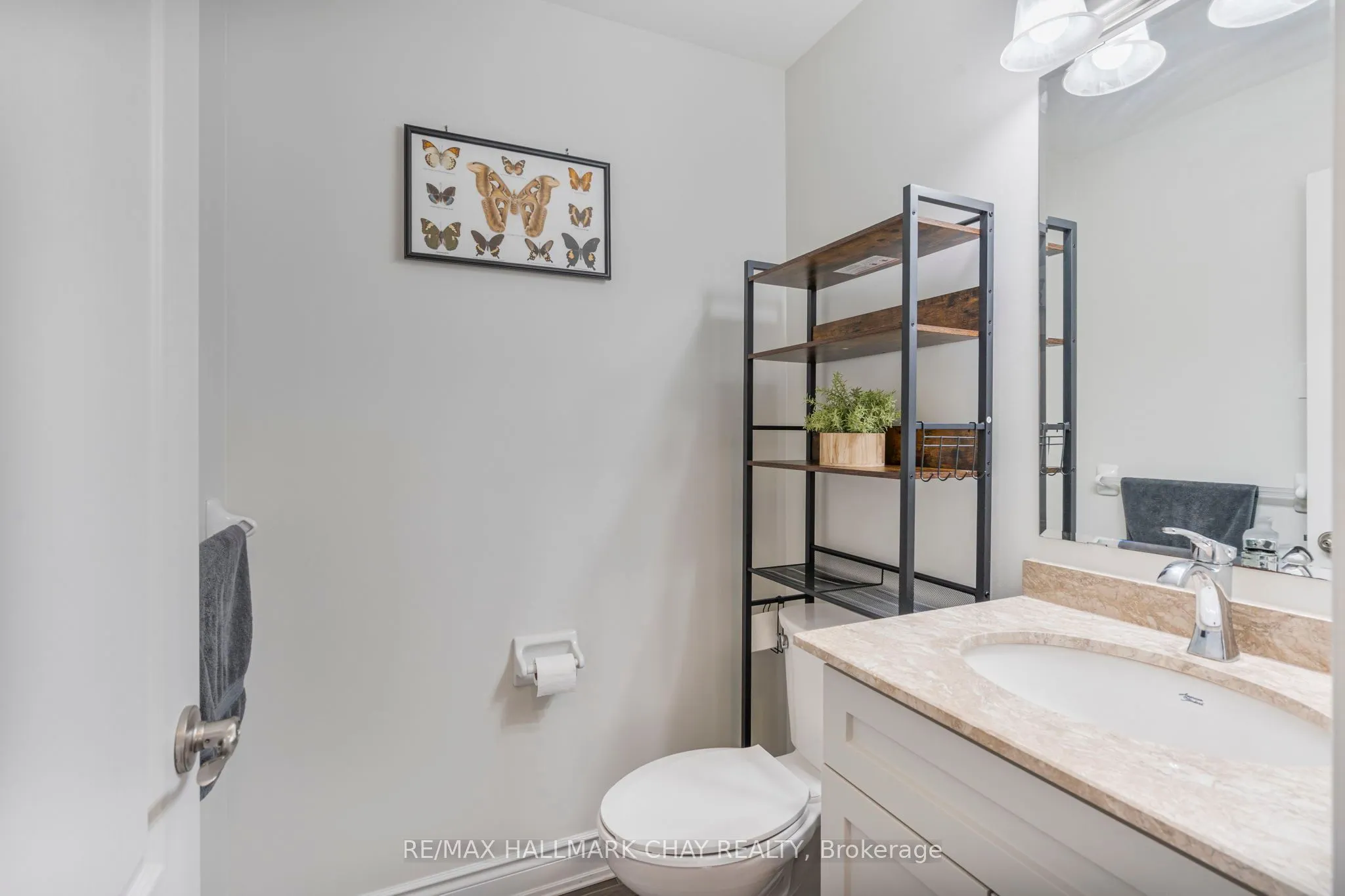 17 Hillcrest Drive, #1