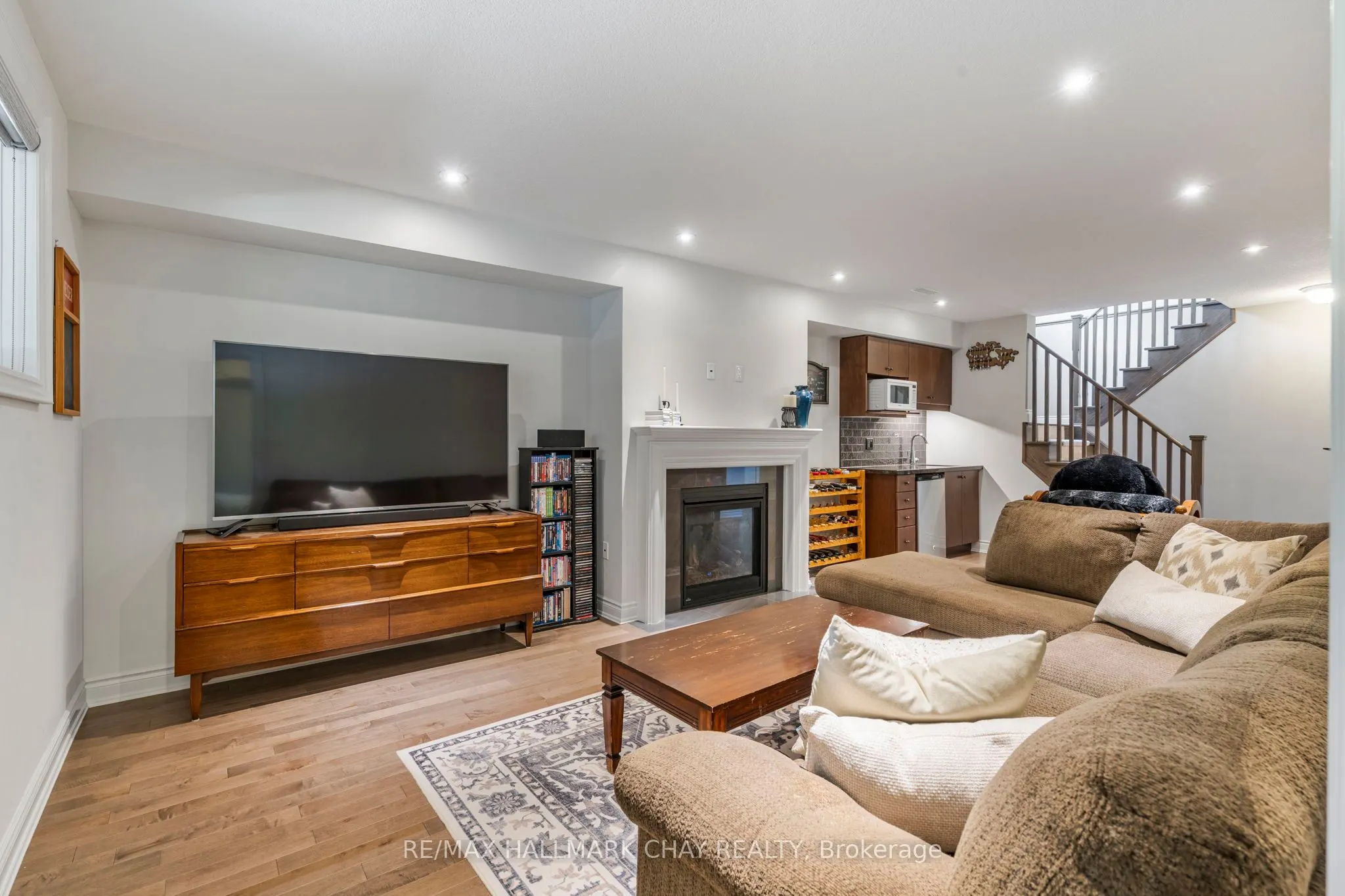 17 Hillcrest Drive, #1