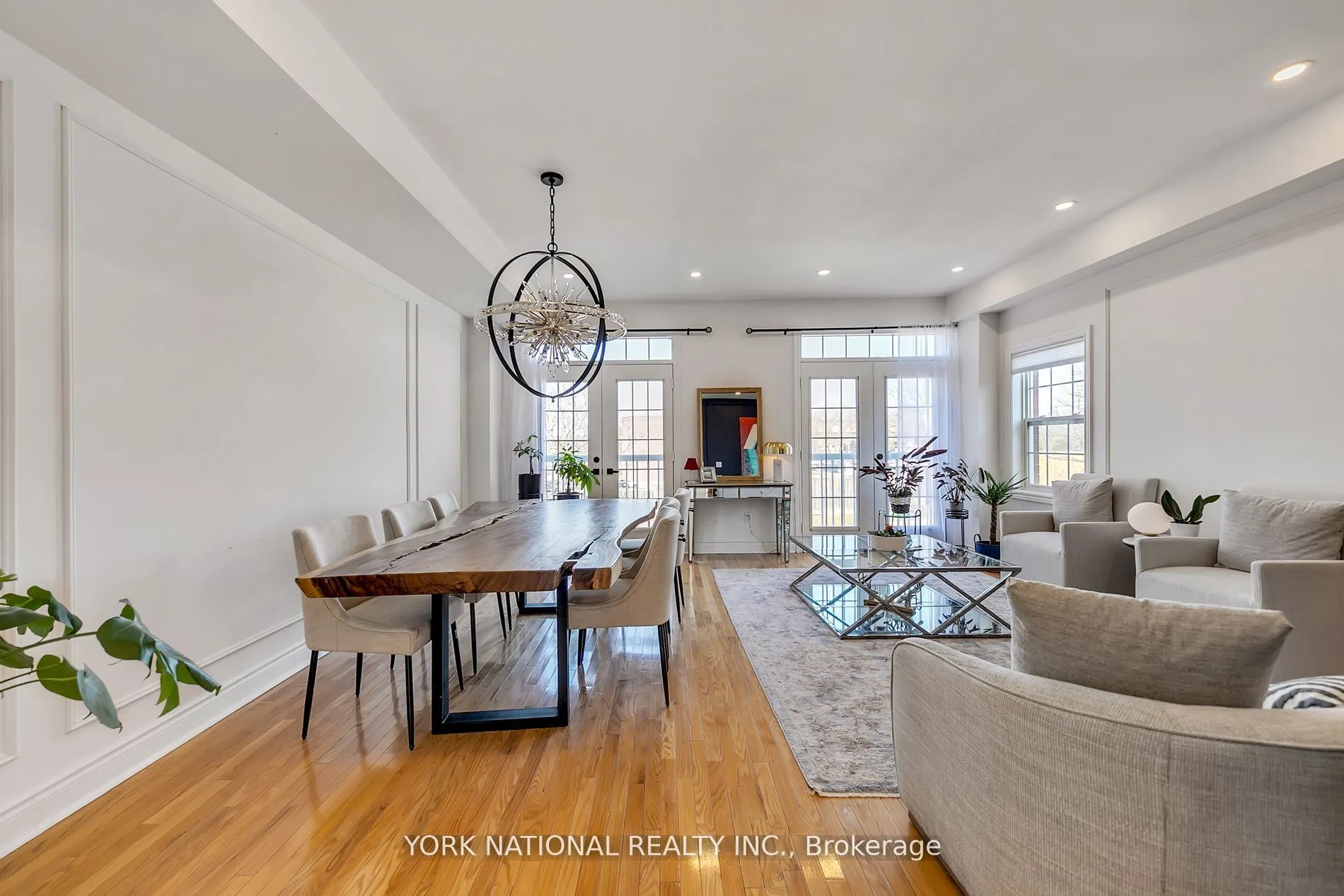 12 Loring Doolittle Court, #12