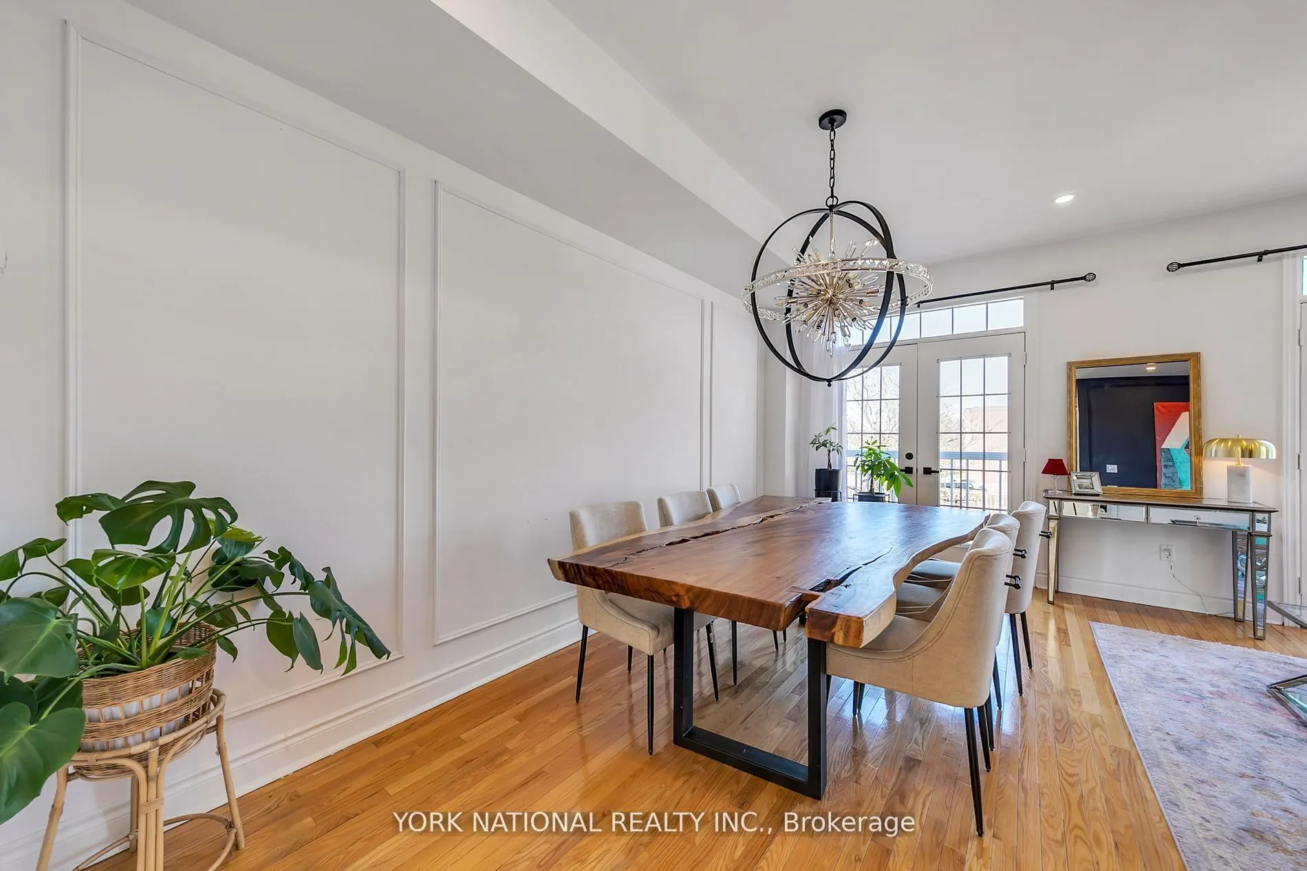 12 Loring Doolittle Court, #12