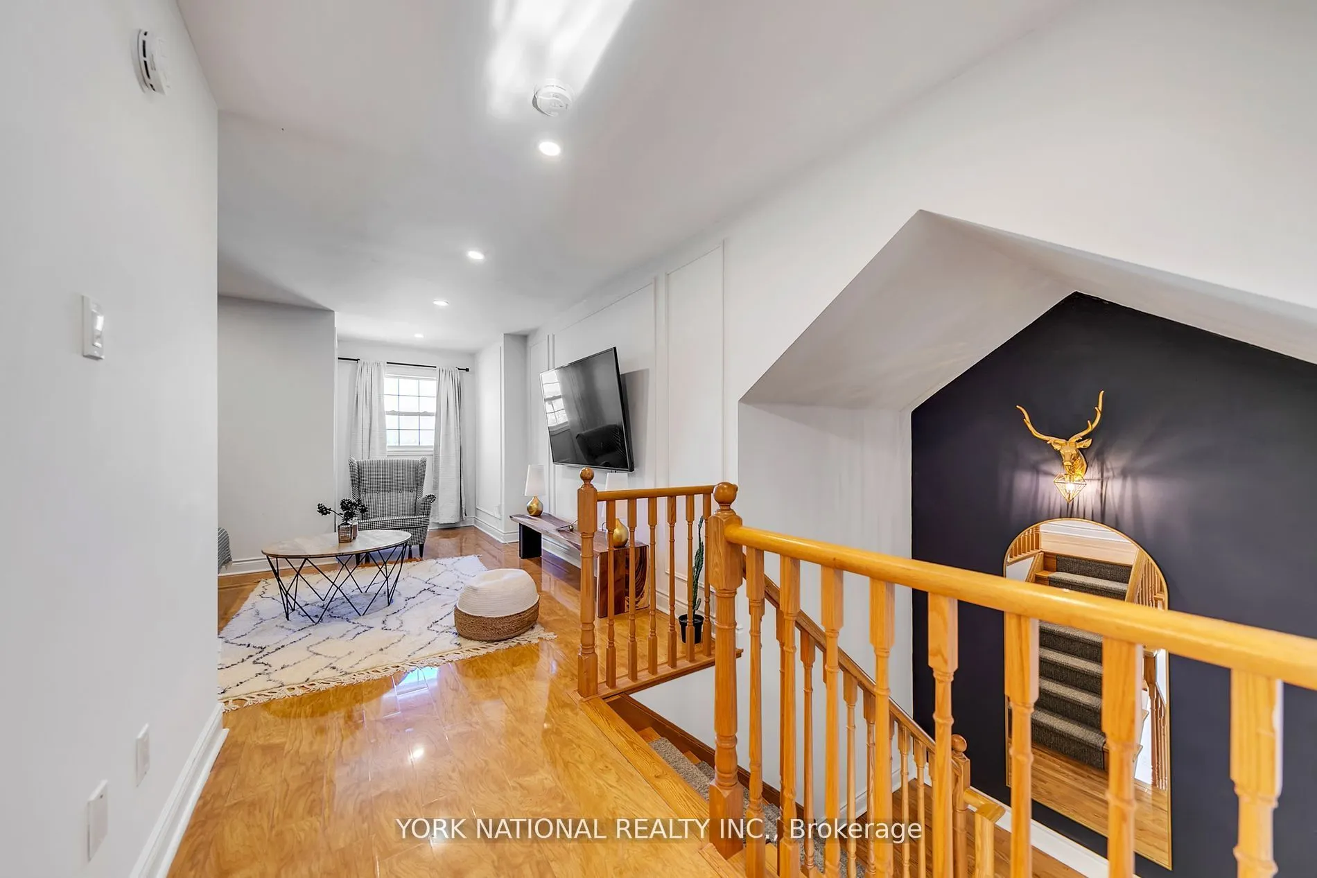 12 Loring Doolittle Court, #12