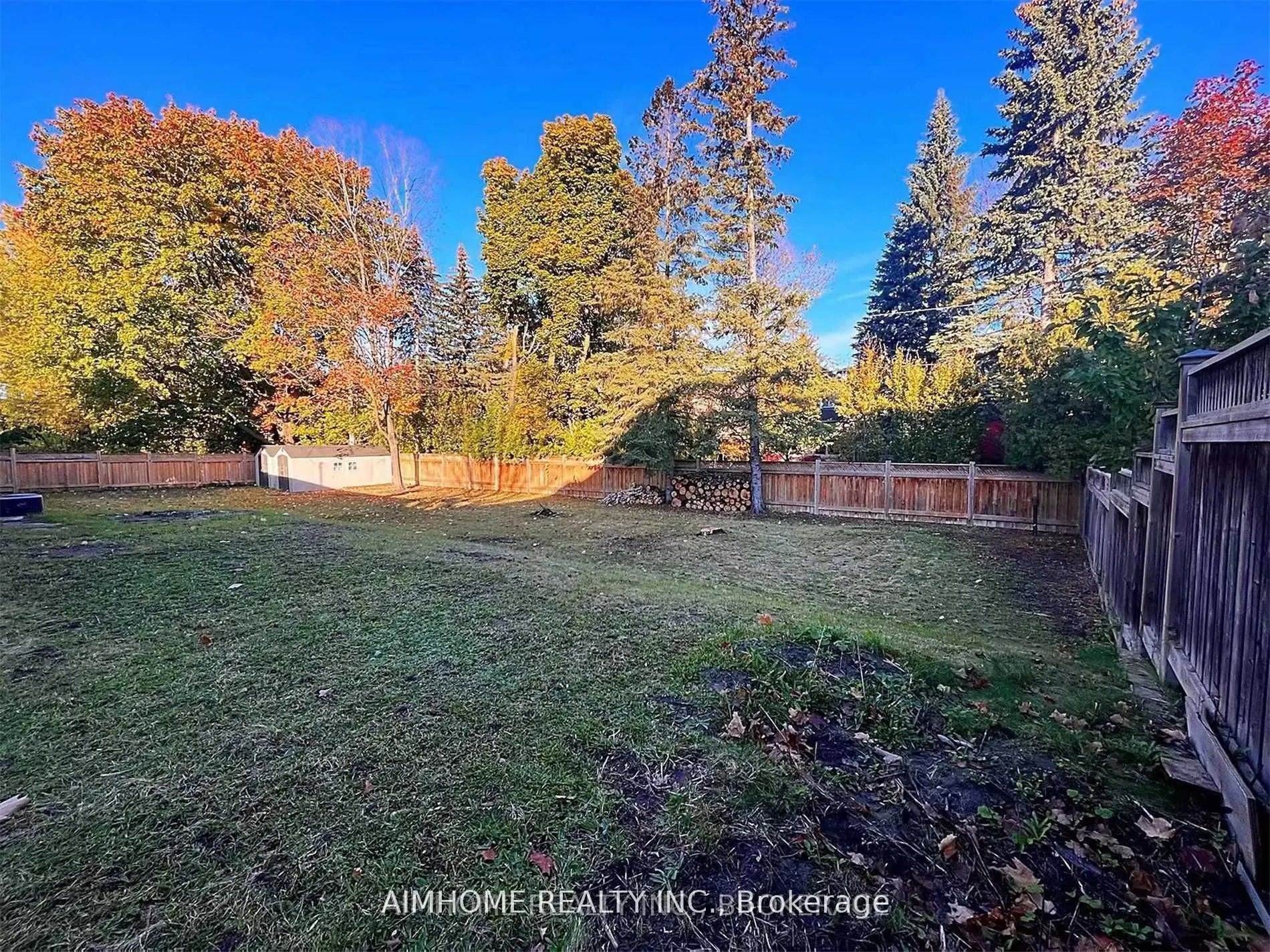 344 Steeles Avenue E