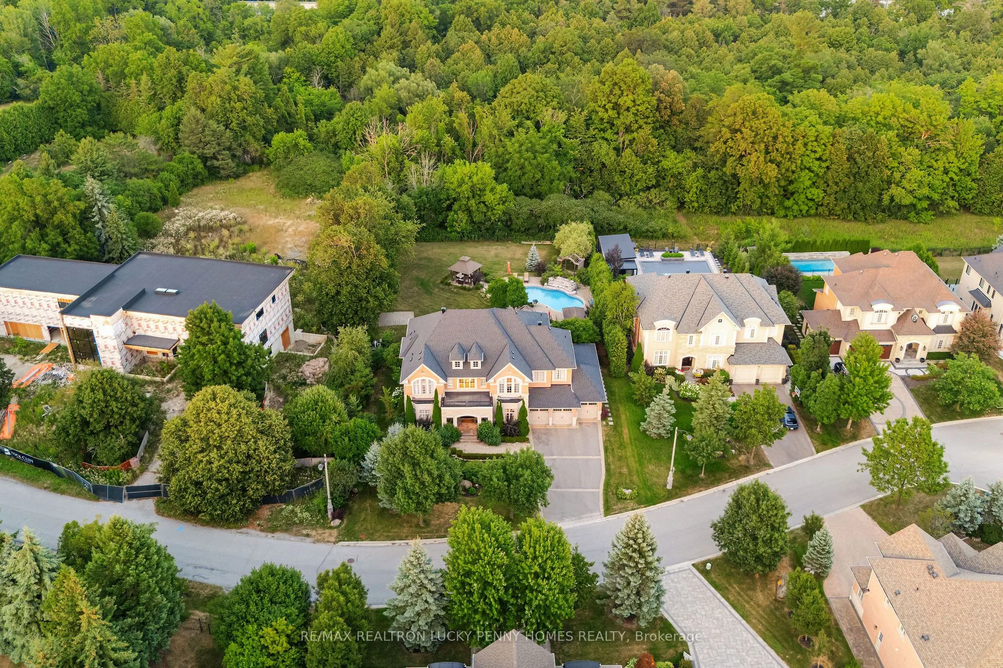 30 Bernadotte Drive