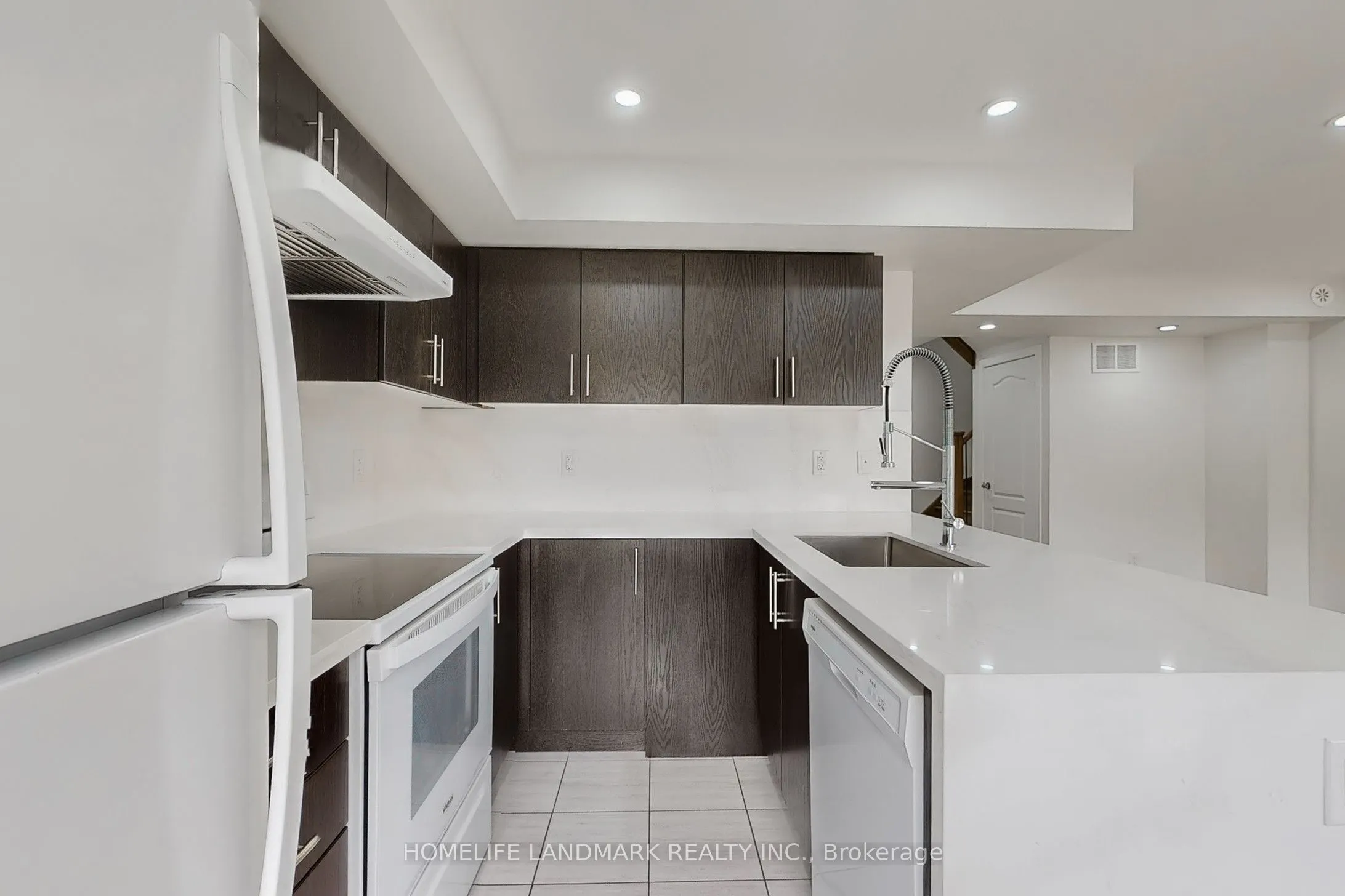 30 Westmeath Lane, #2503