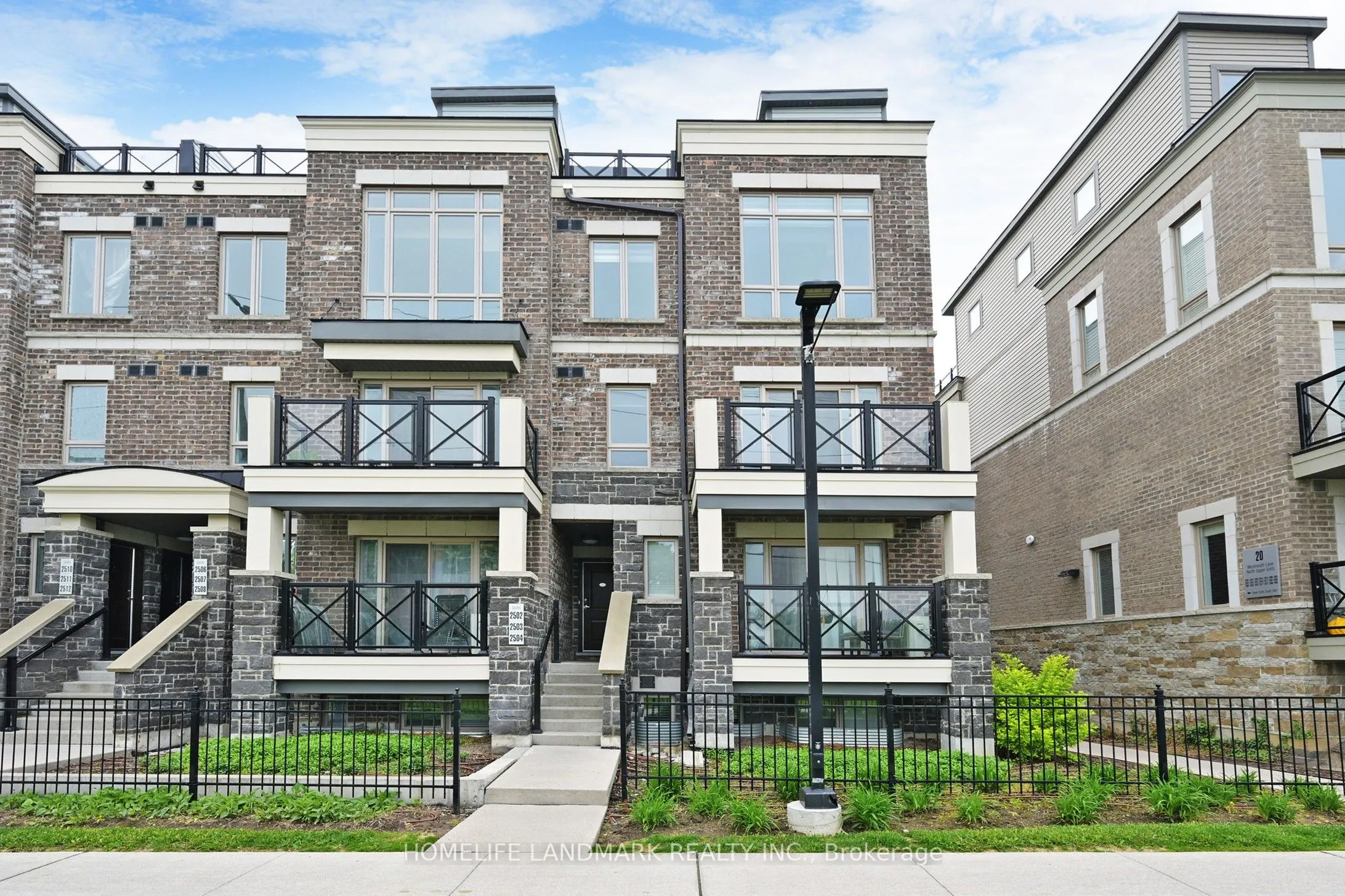 30 Westmeath Lane, #2503