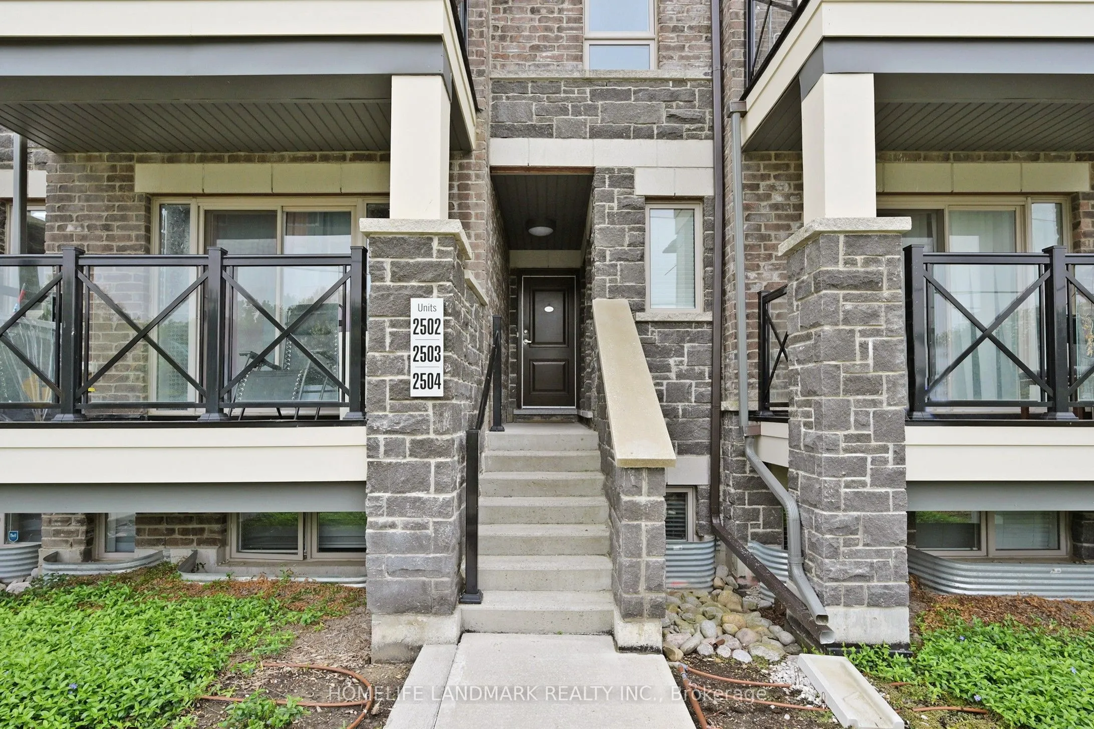30 Westmeath Lane, #2503