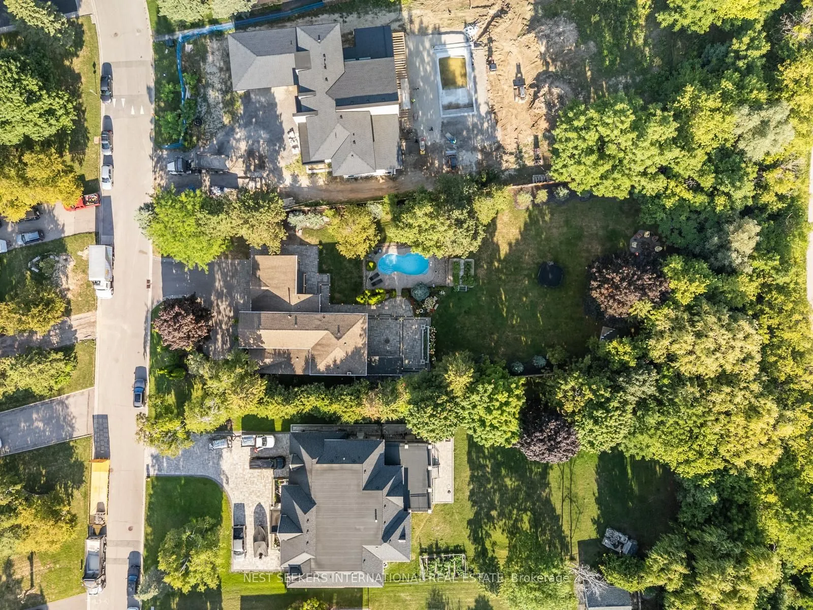 51 Ellis Avenue
