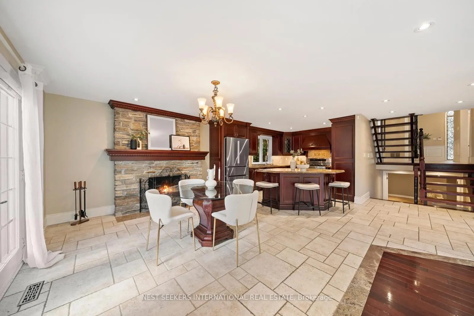 51 Ellis Avenue