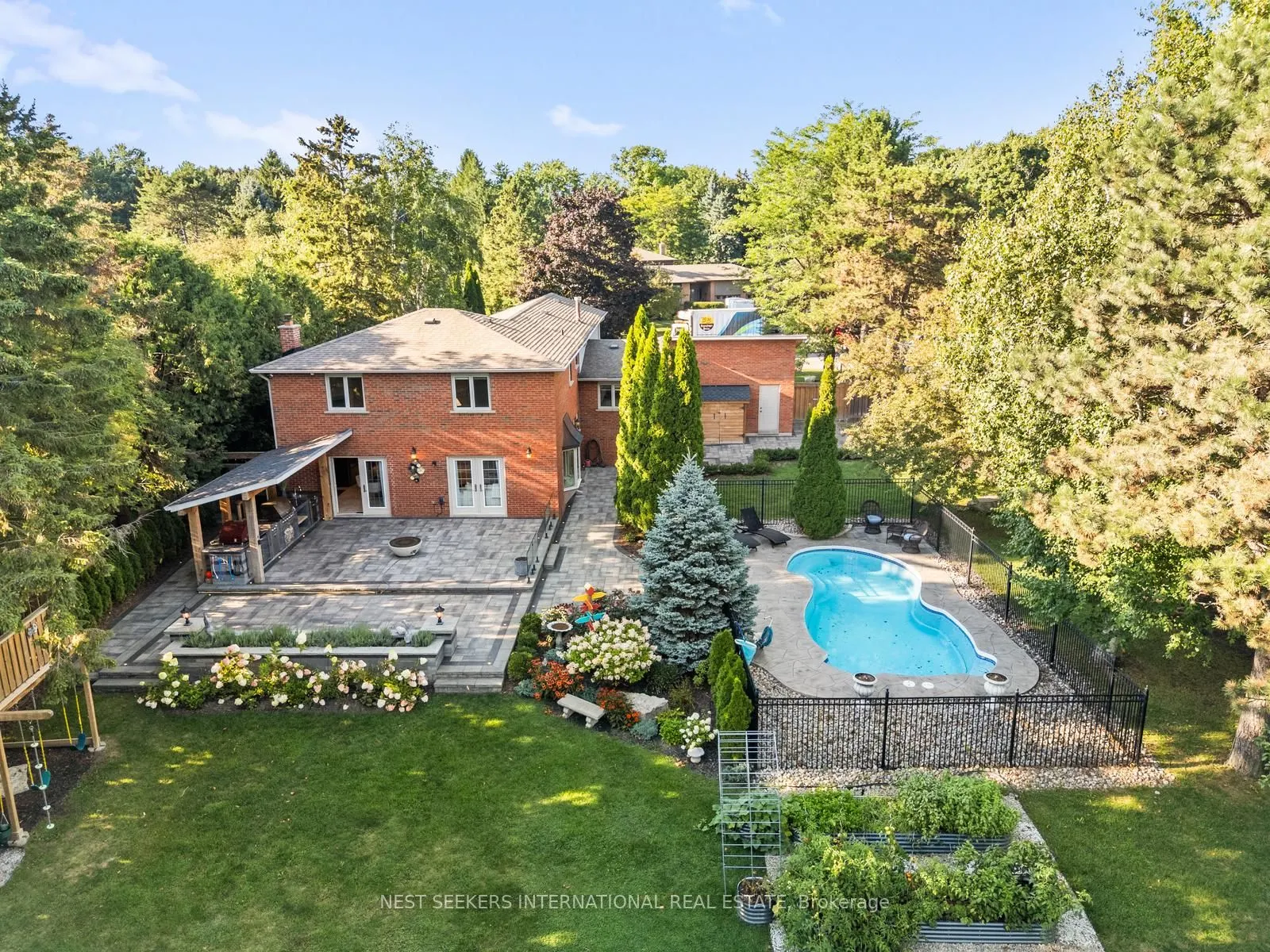51 Ellis Avenue
