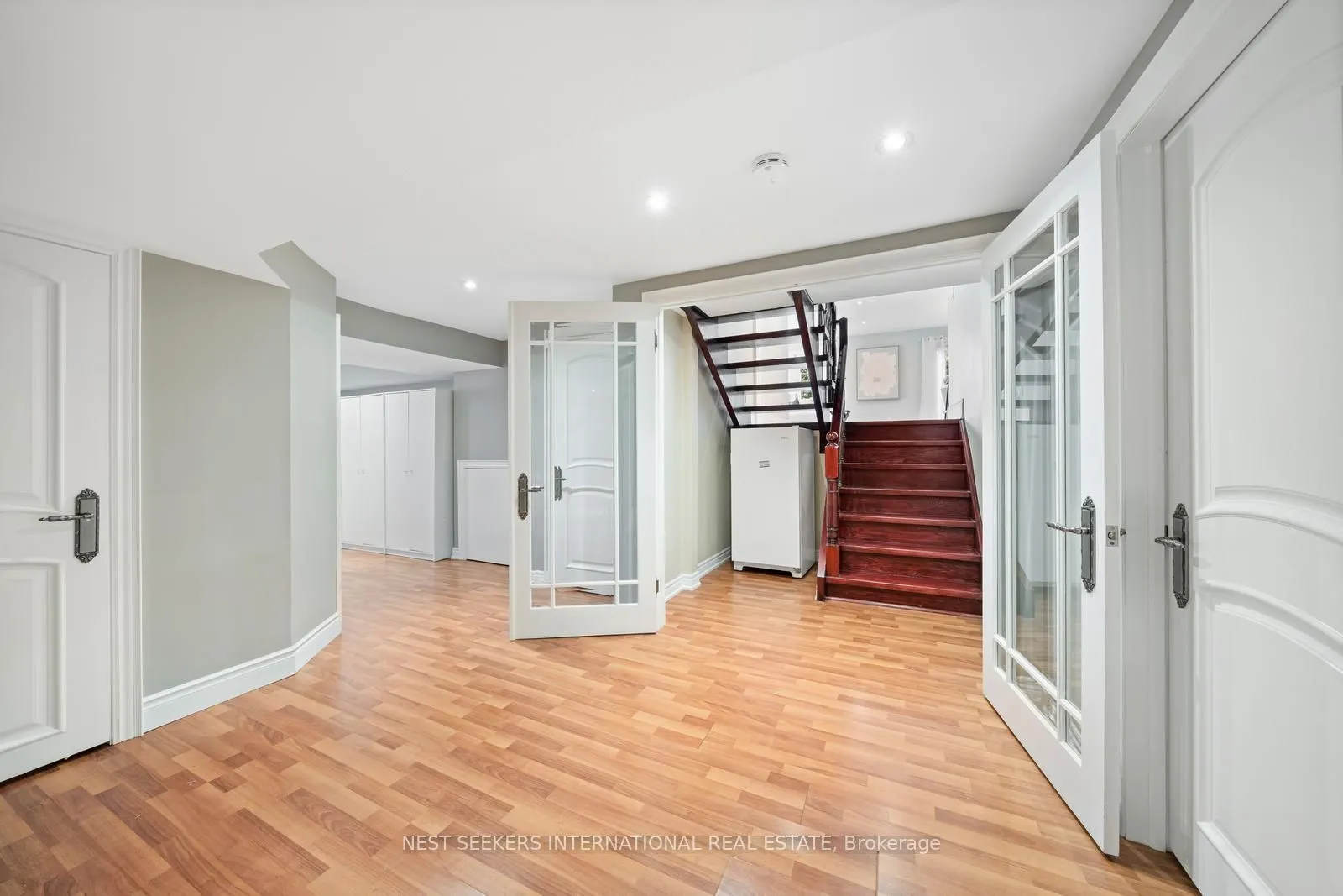 51 Ellis Avenue