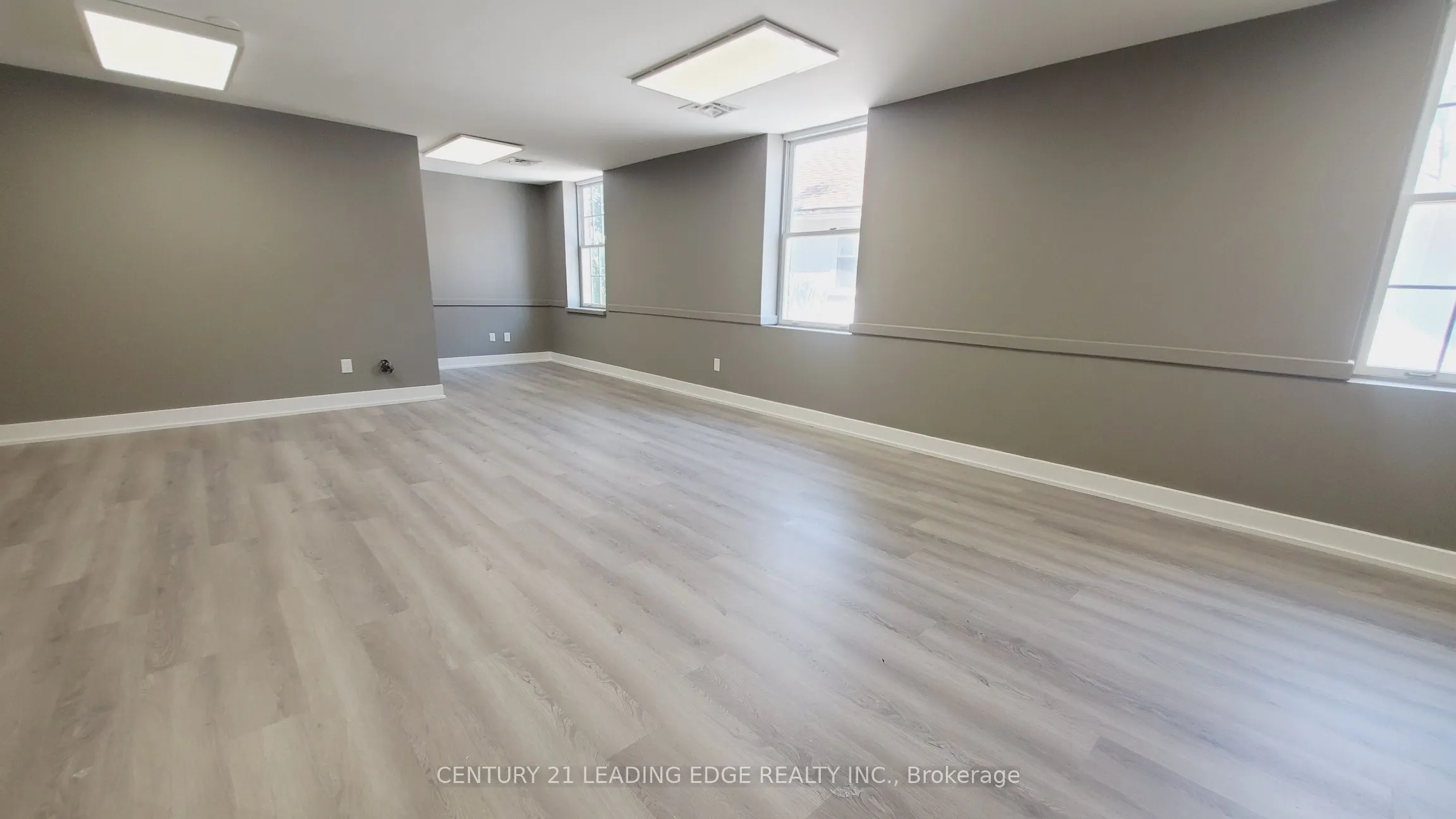178 Main St. Unionville Street, #202