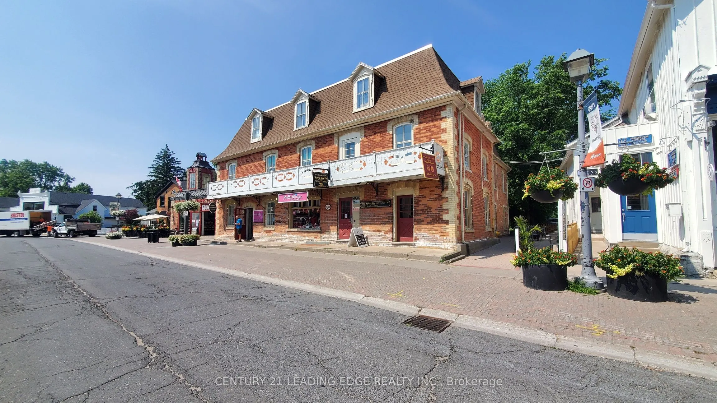 178 Main St. Unionville Street, #202