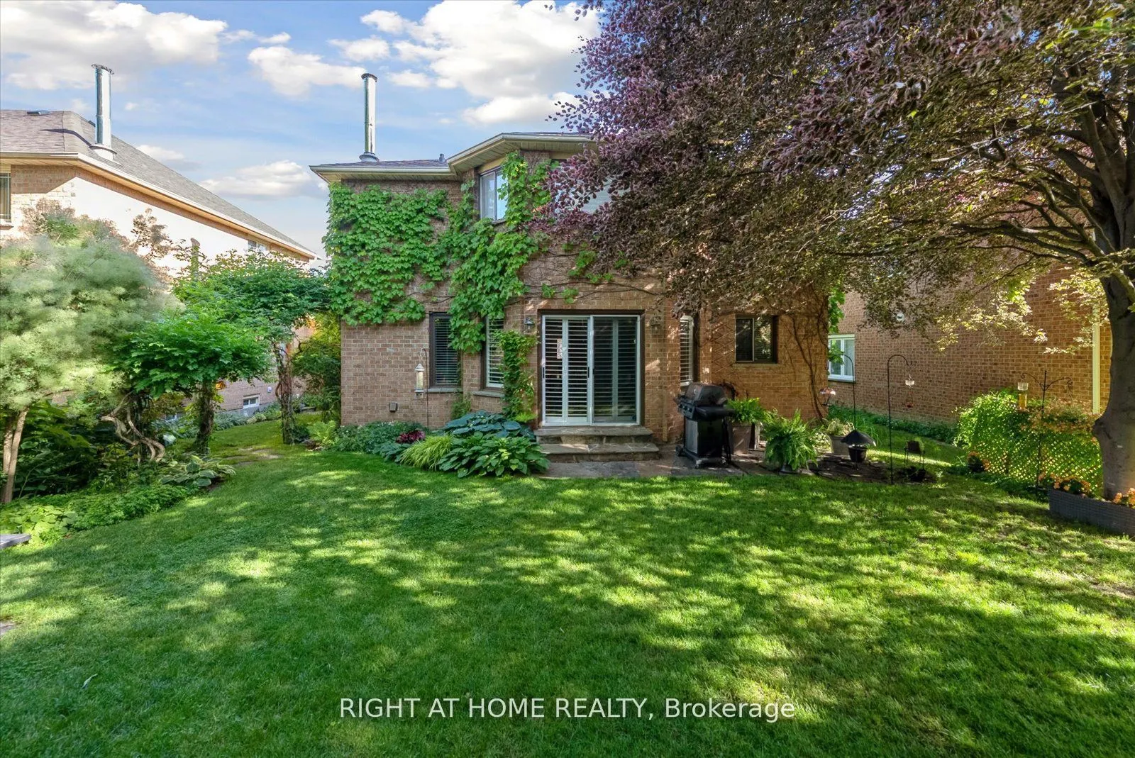 97 Topham Crescent