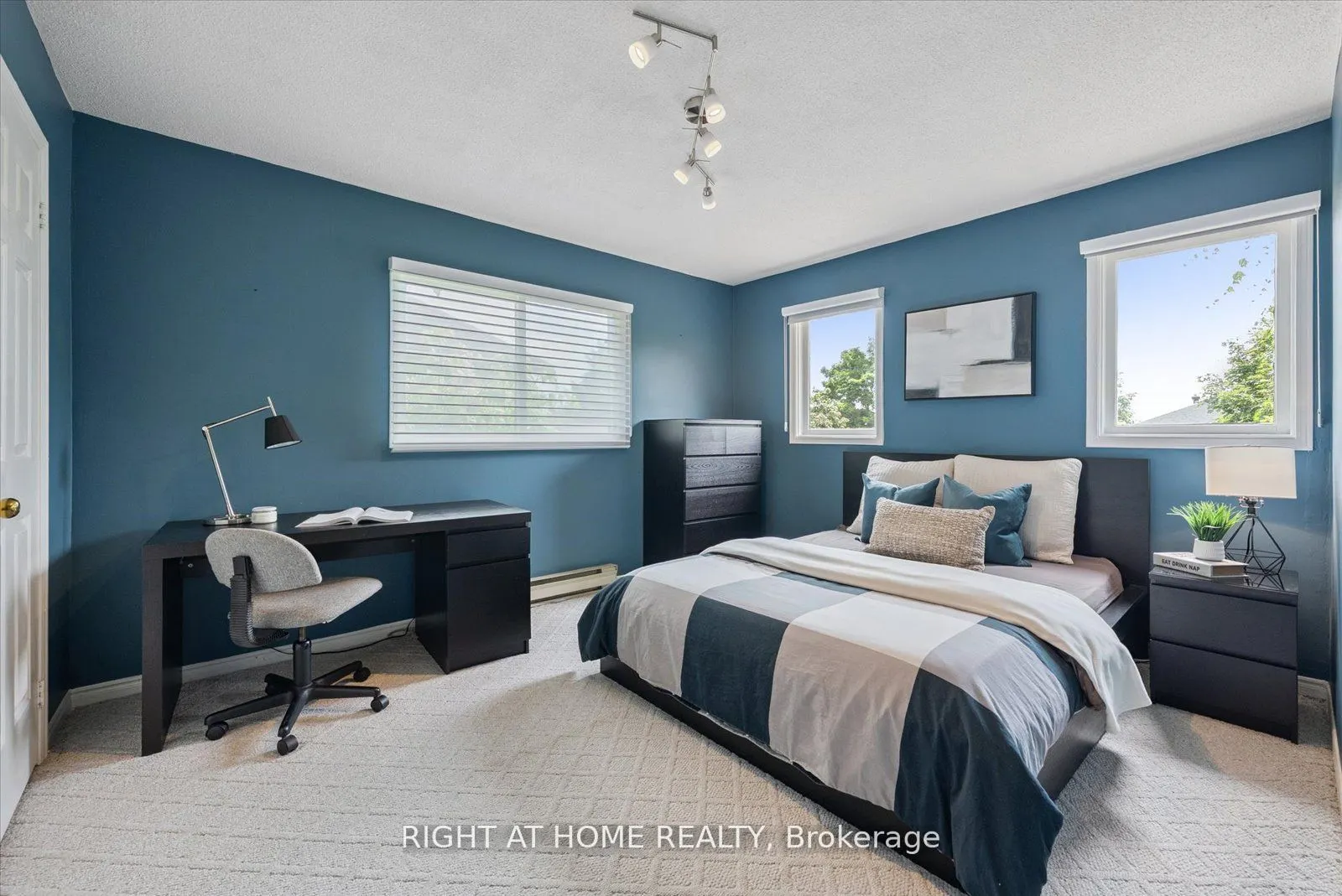 97 Topham Crescent