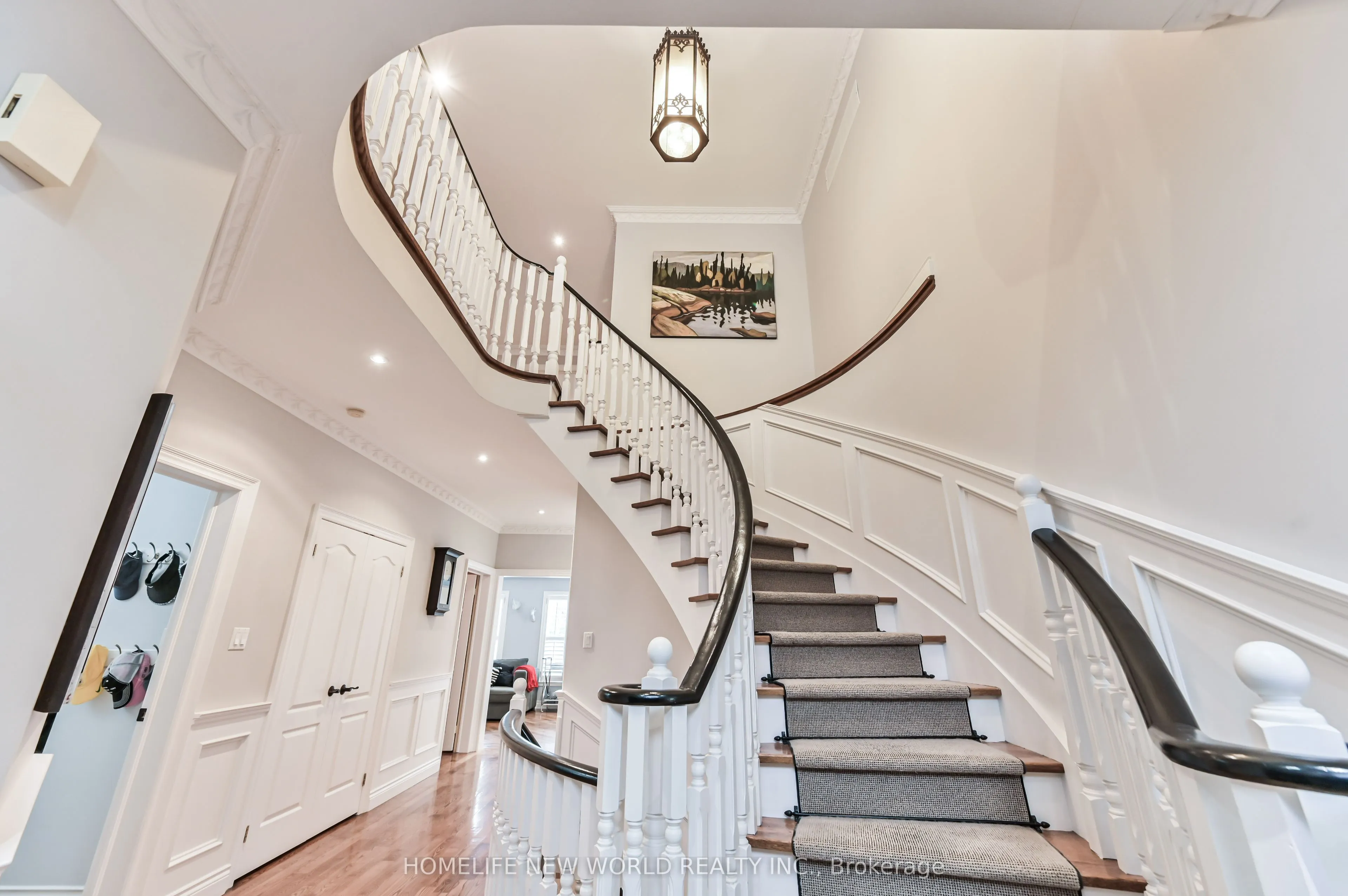 46 El Dorado Street