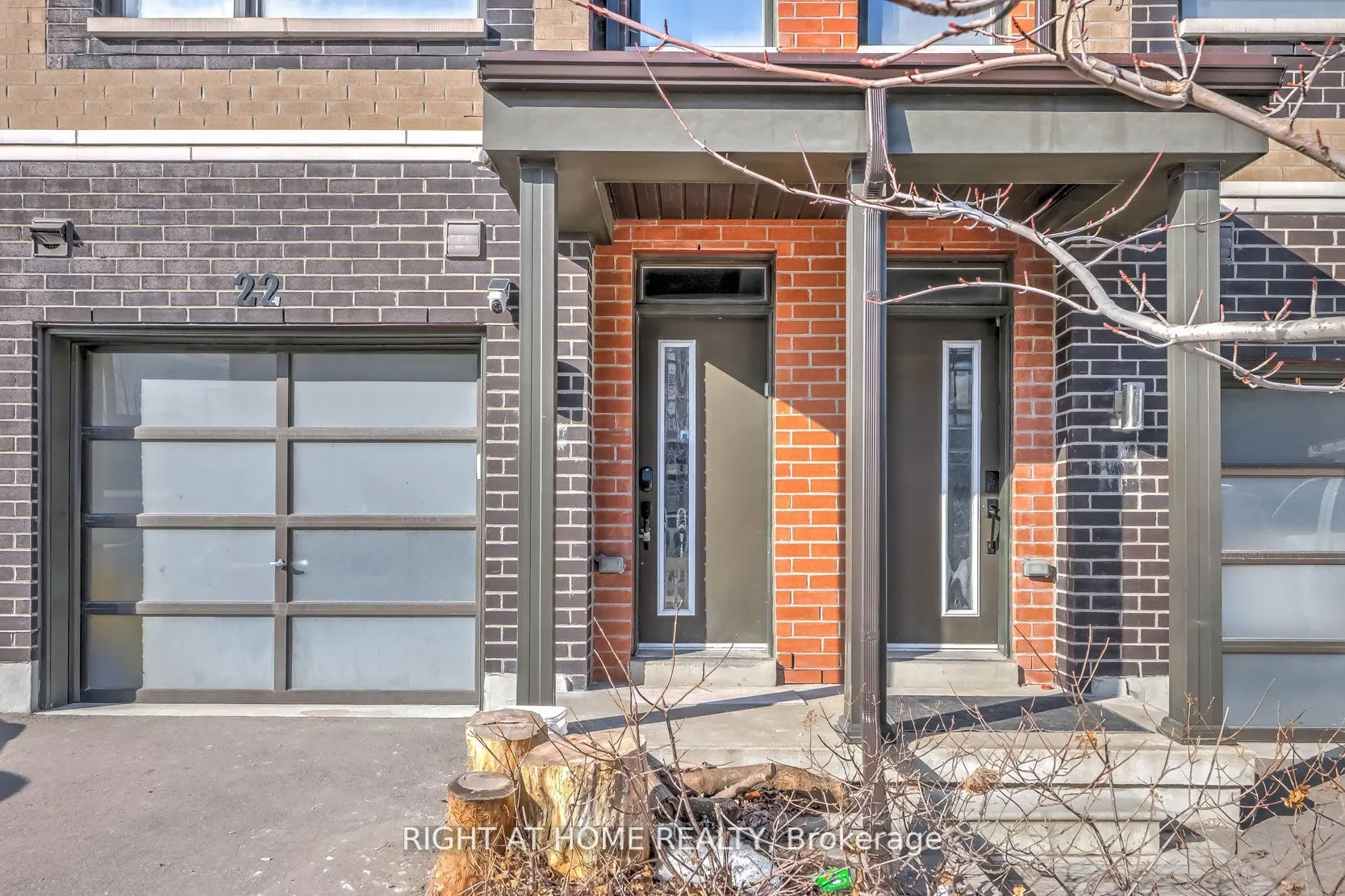 22 Garneau Street